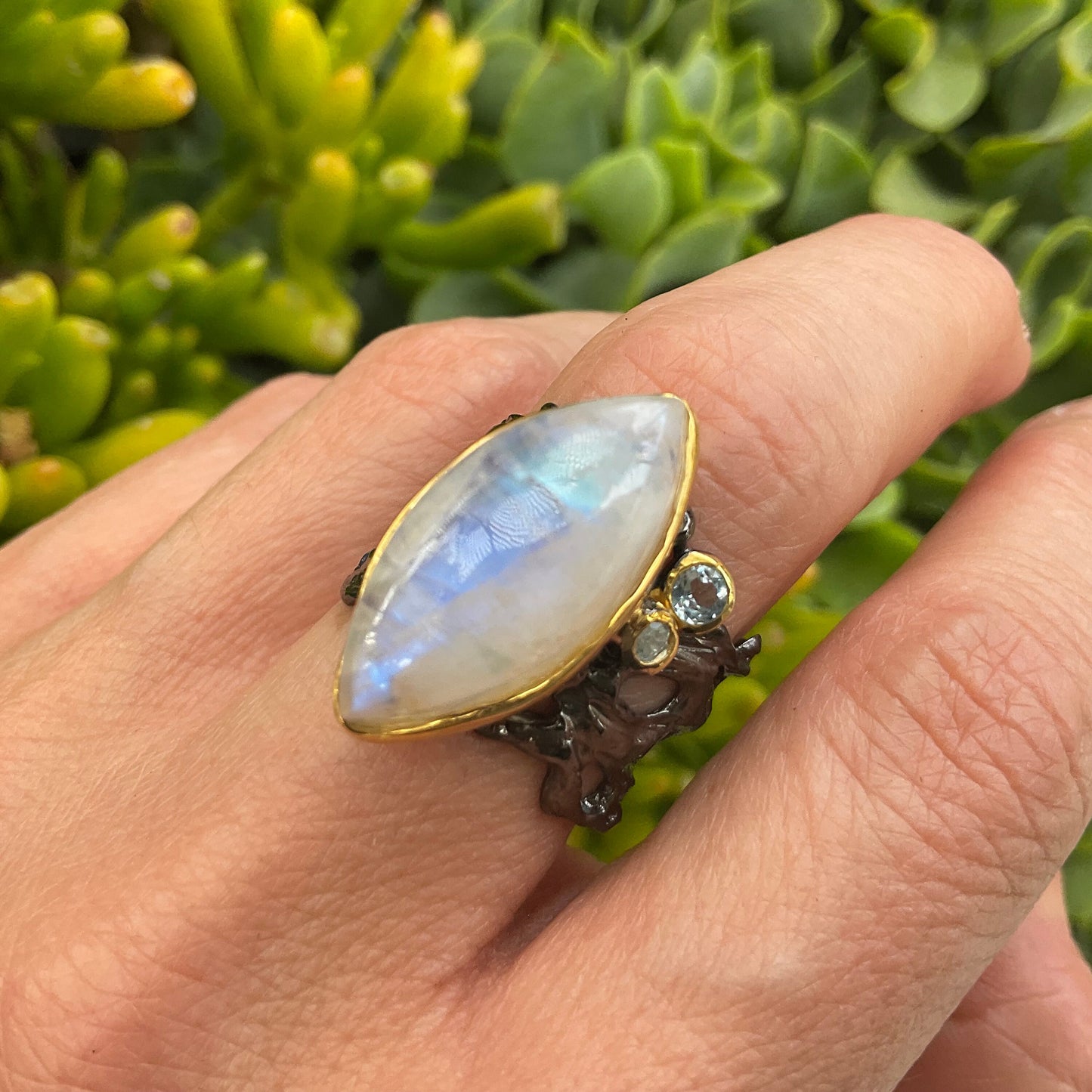 Sterling silver natural moonstone rustic band ring 8
