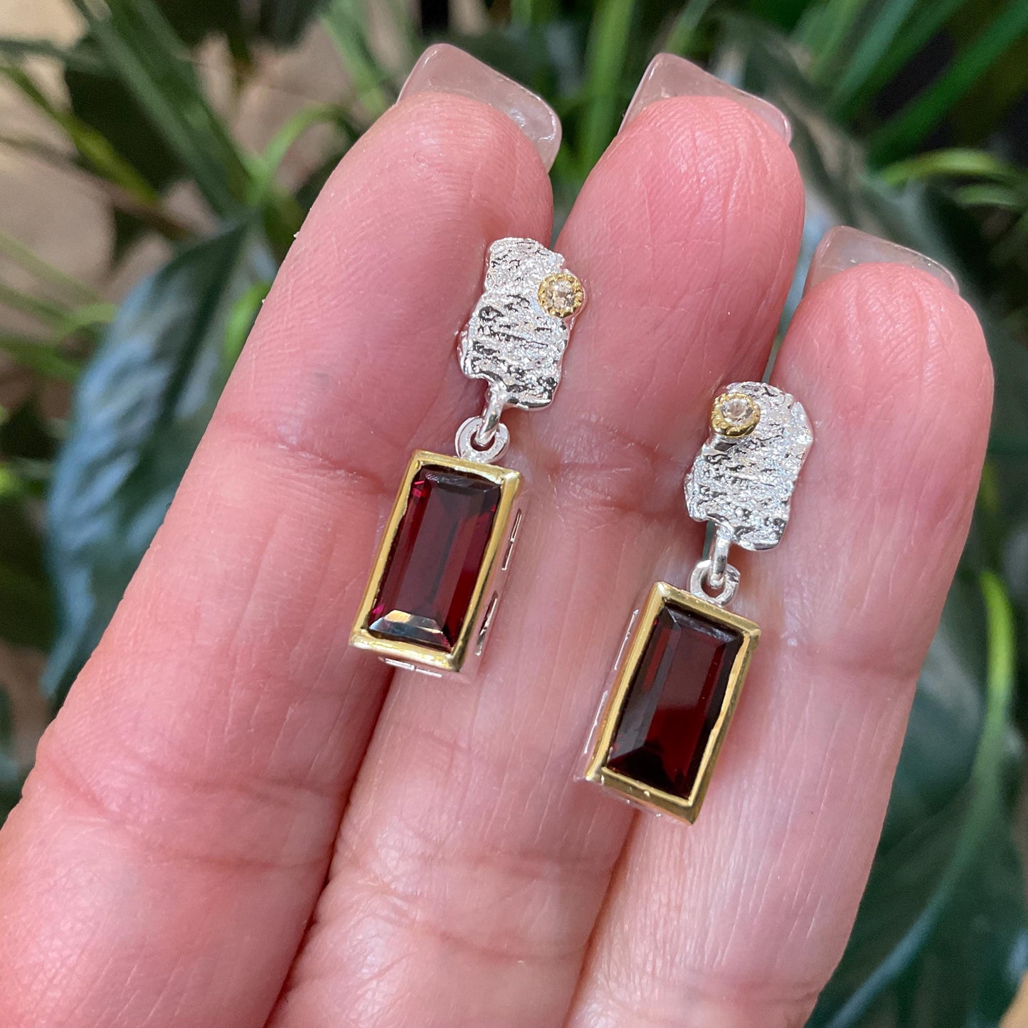 Sterling Silver Red garnet baguette dangle Earrings