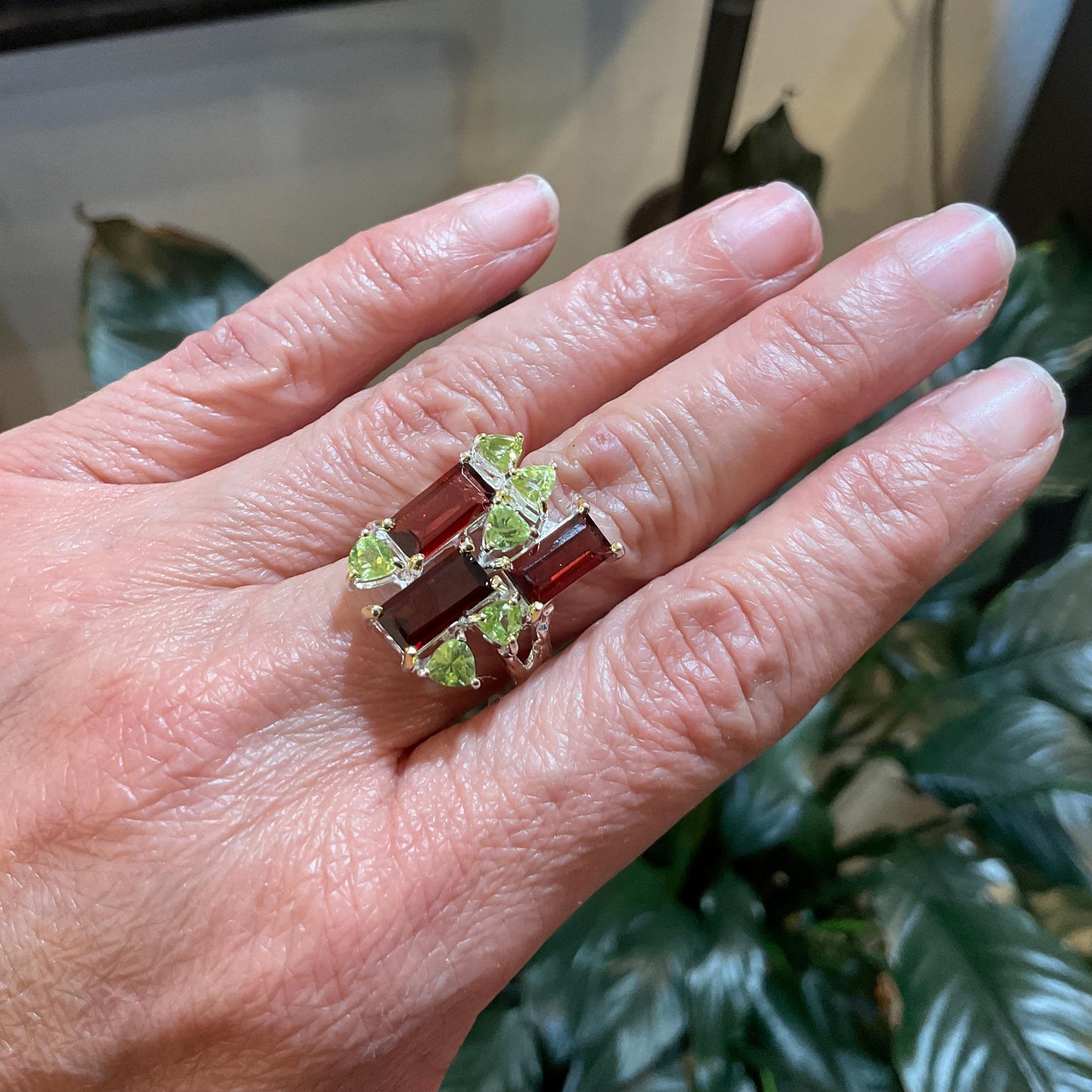 Sterling Silver Red garnet emerald cut peridot ring 8.5
