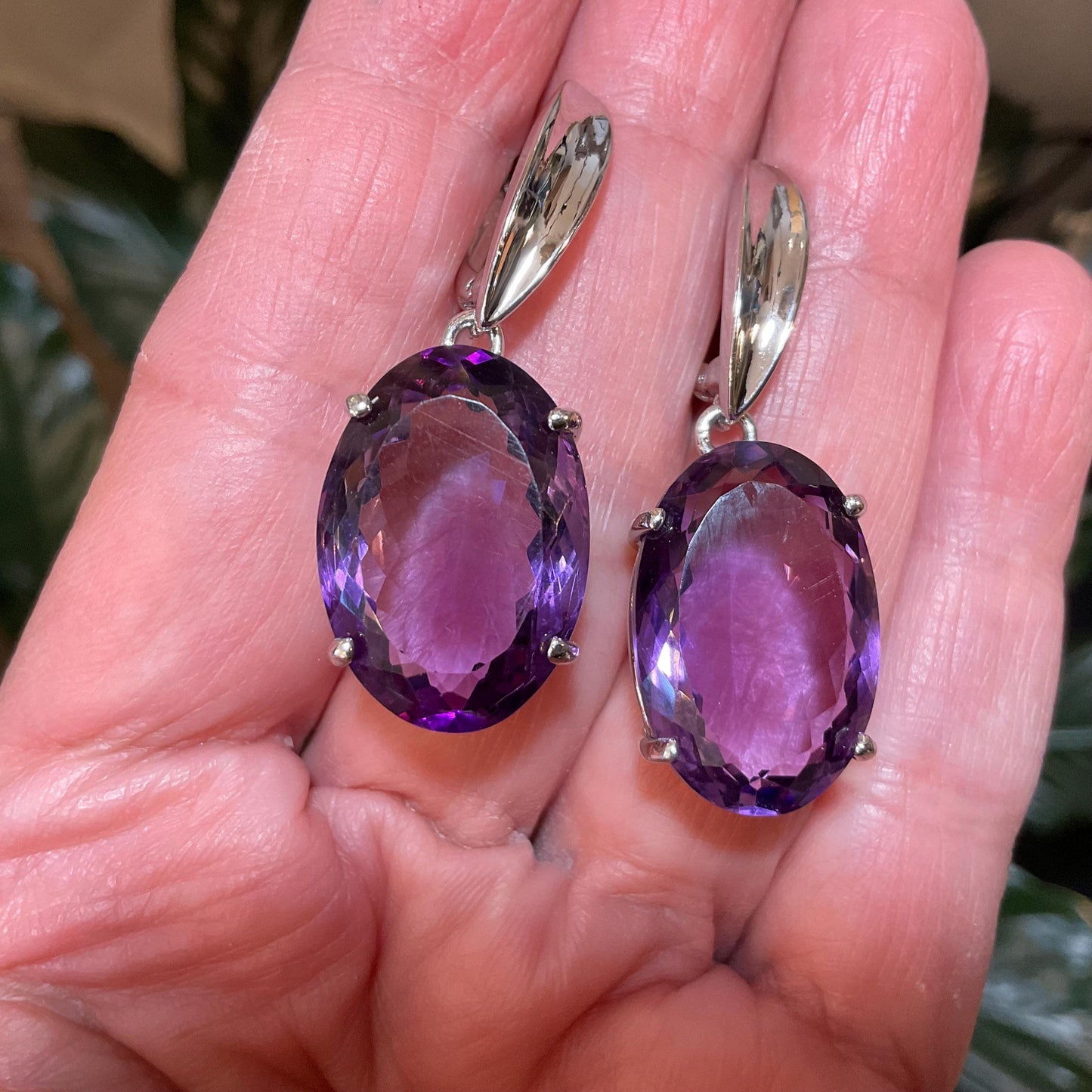 Amethyst Sterling silver amethyst Dangle oval Earrings