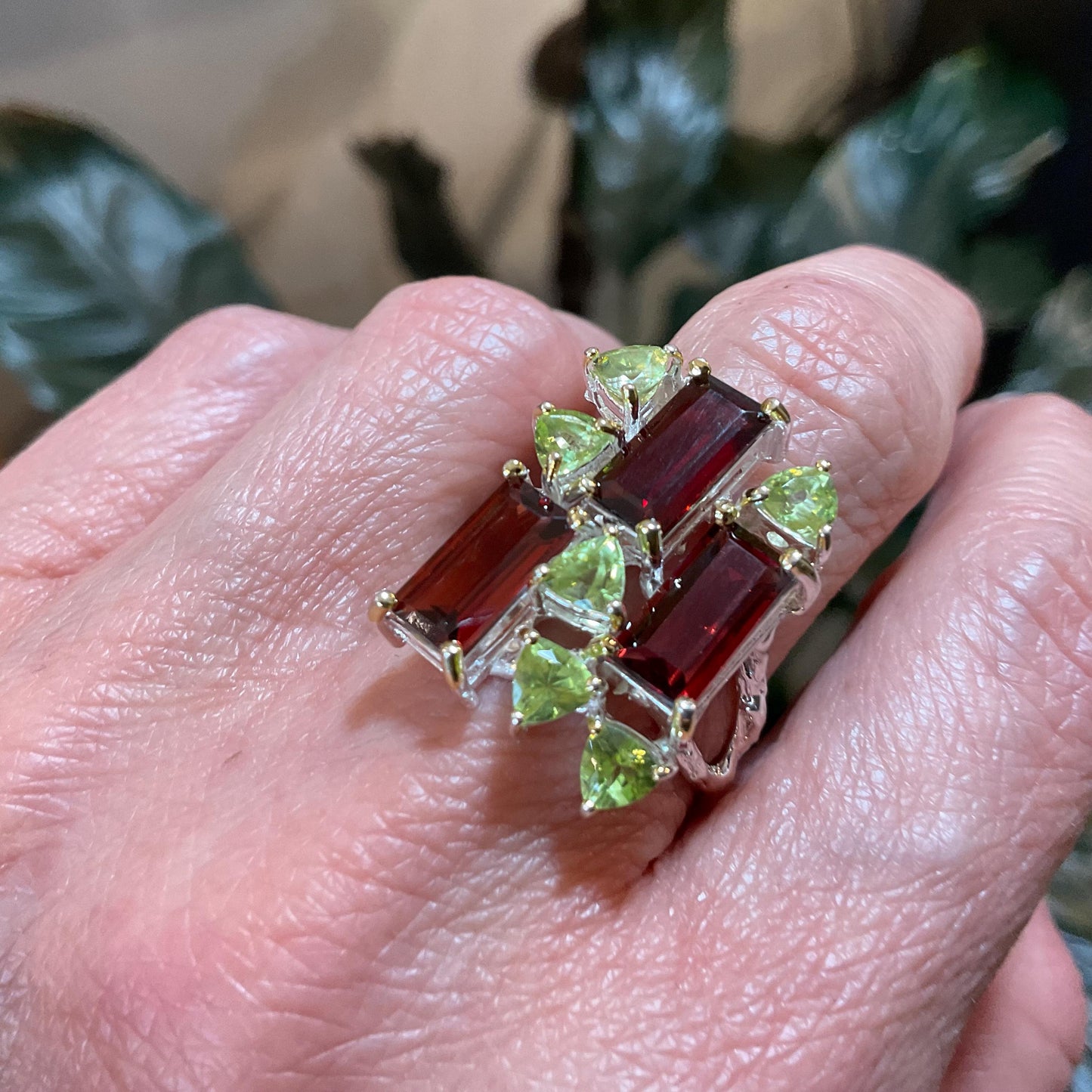 Sterling Silver Red garnet emerald cut peridot ring 8.5