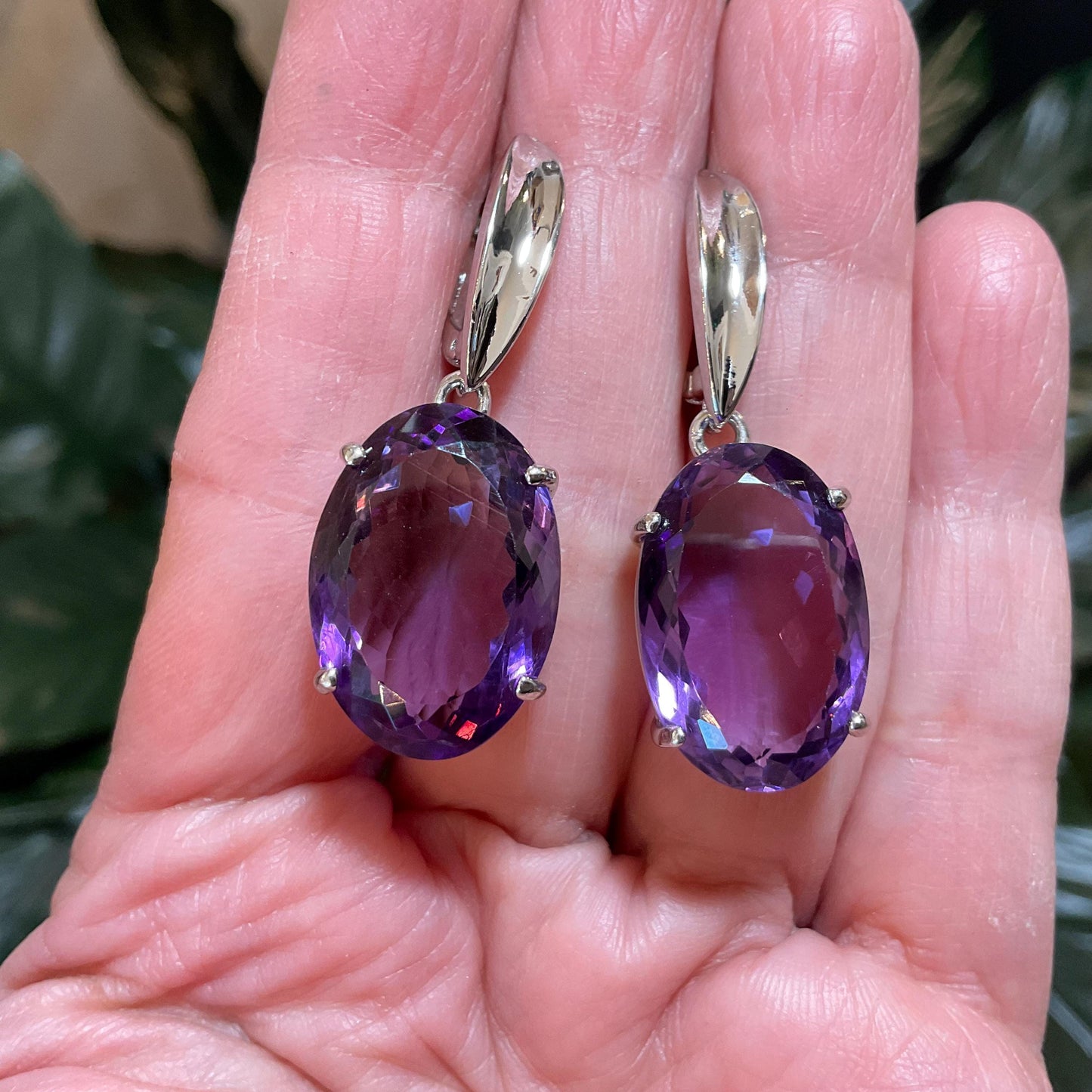 Amethyst Sterling silver amethyst Dangle oval Earrings