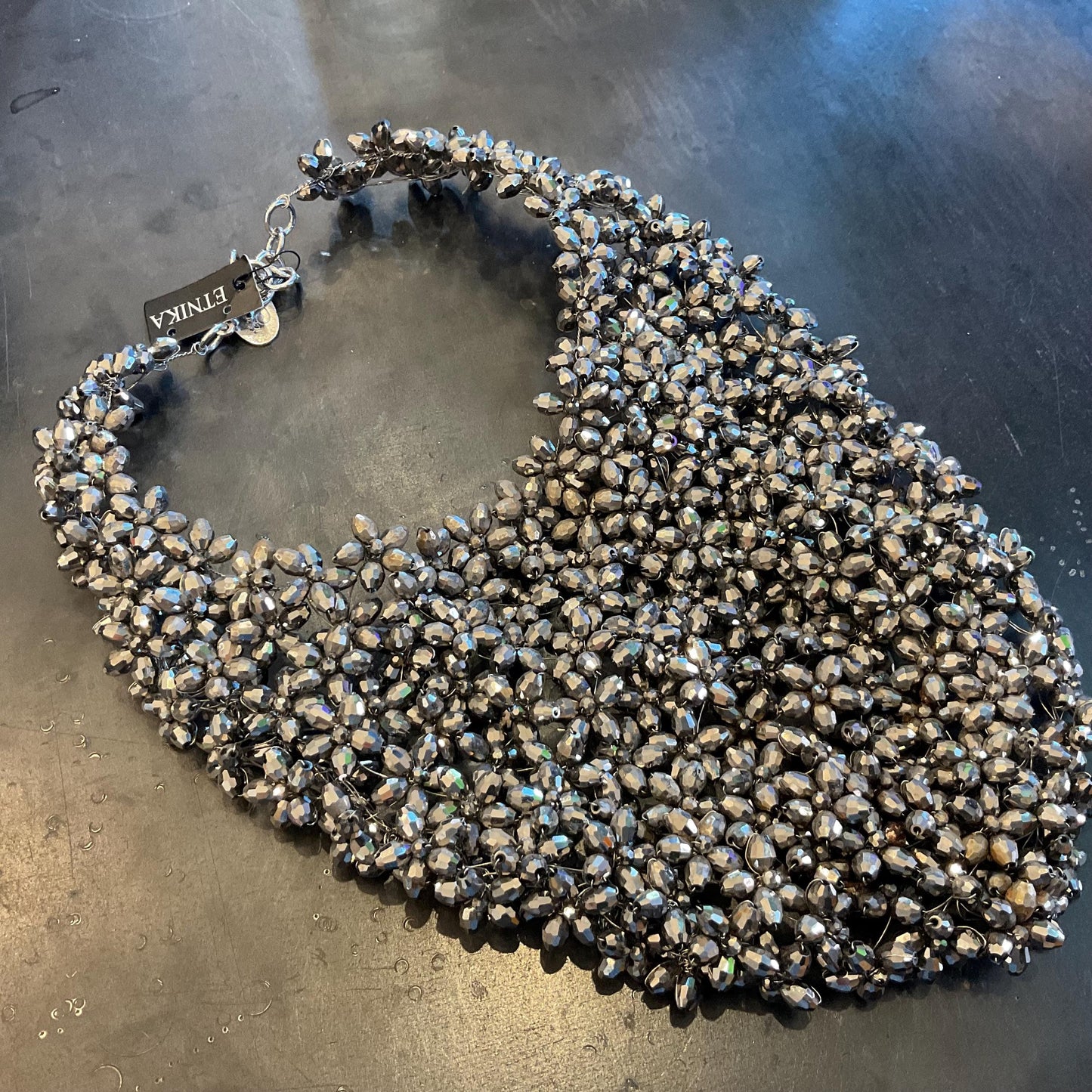 Statement Vilaiwan crystal beaded necklace Colors Of Etnika