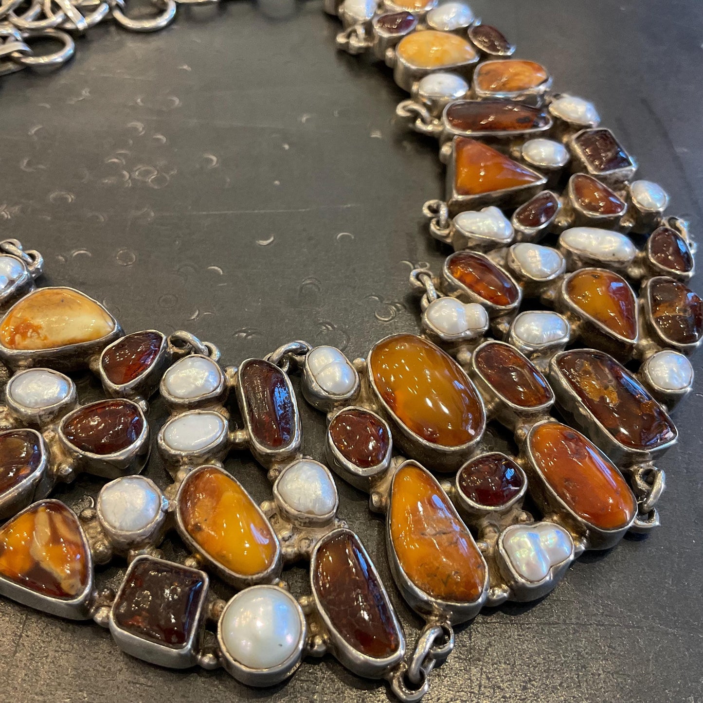Sterling silver natural pearl natural Baltic amber collar choker necklace Colors Of Etnika