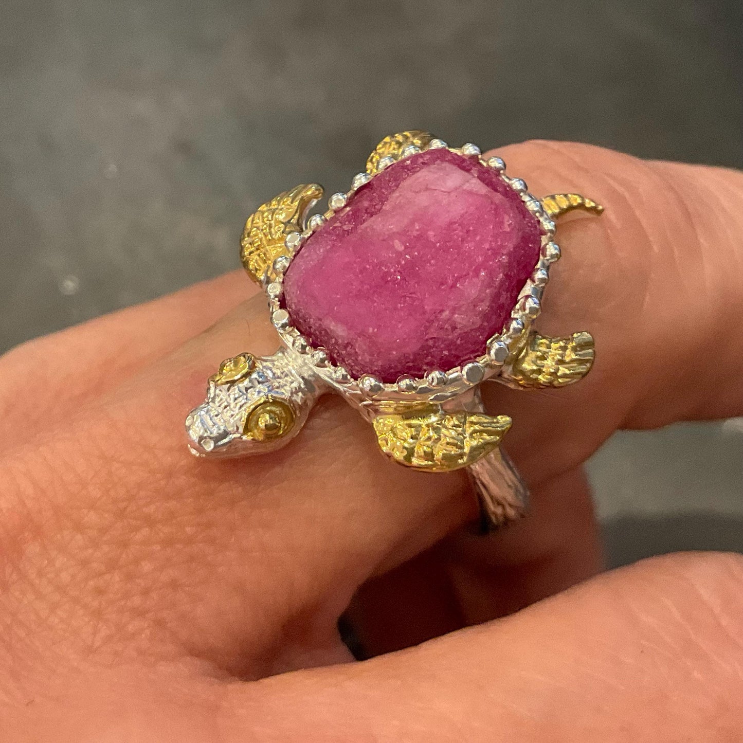 Sterling silver handmade red ruby turtle ring 8 Colors Of Etnika