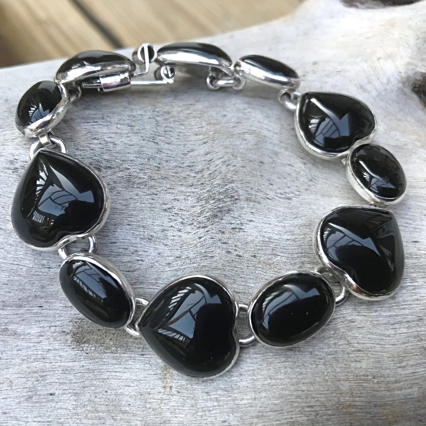 925 sterling silver heart black onyx taxco vintage  Bracelet artisan