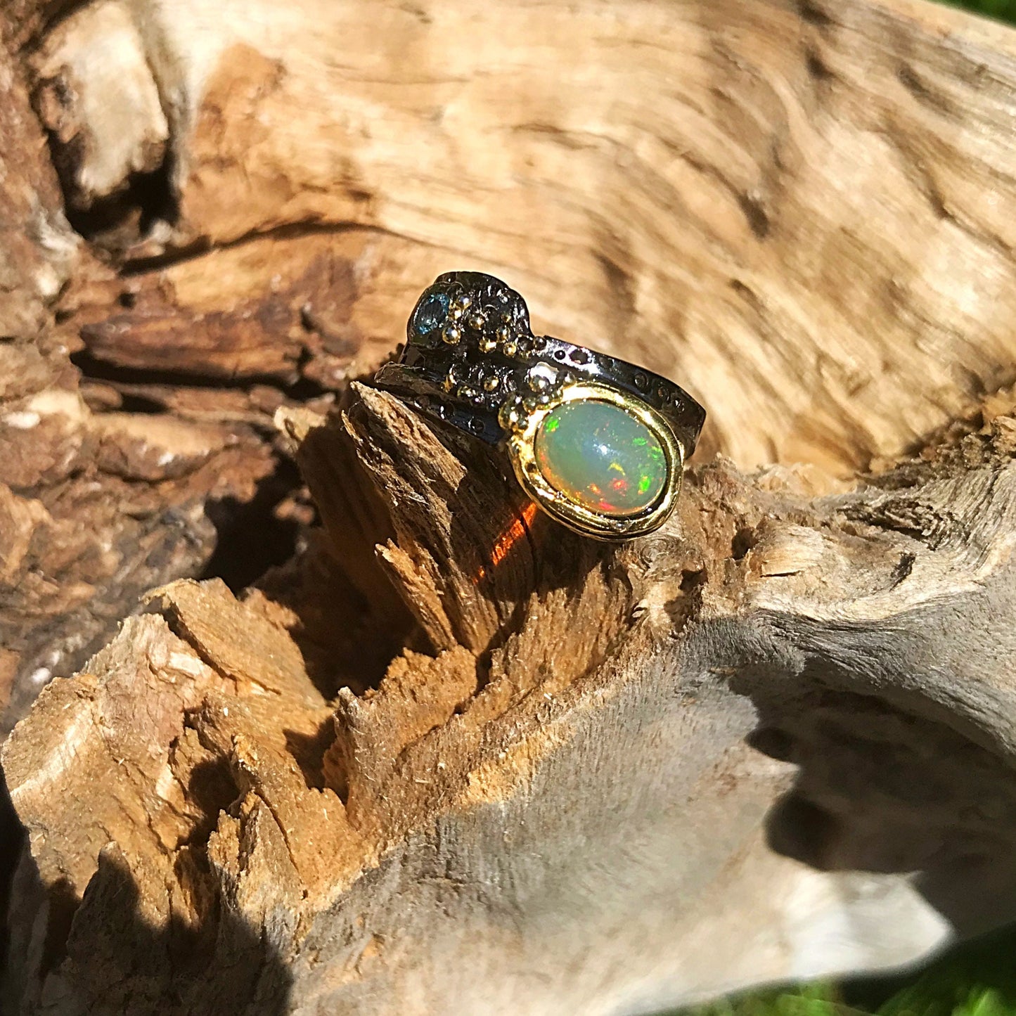 Sterling Silver Fire rainbow opal Modernist band Ring 6.5