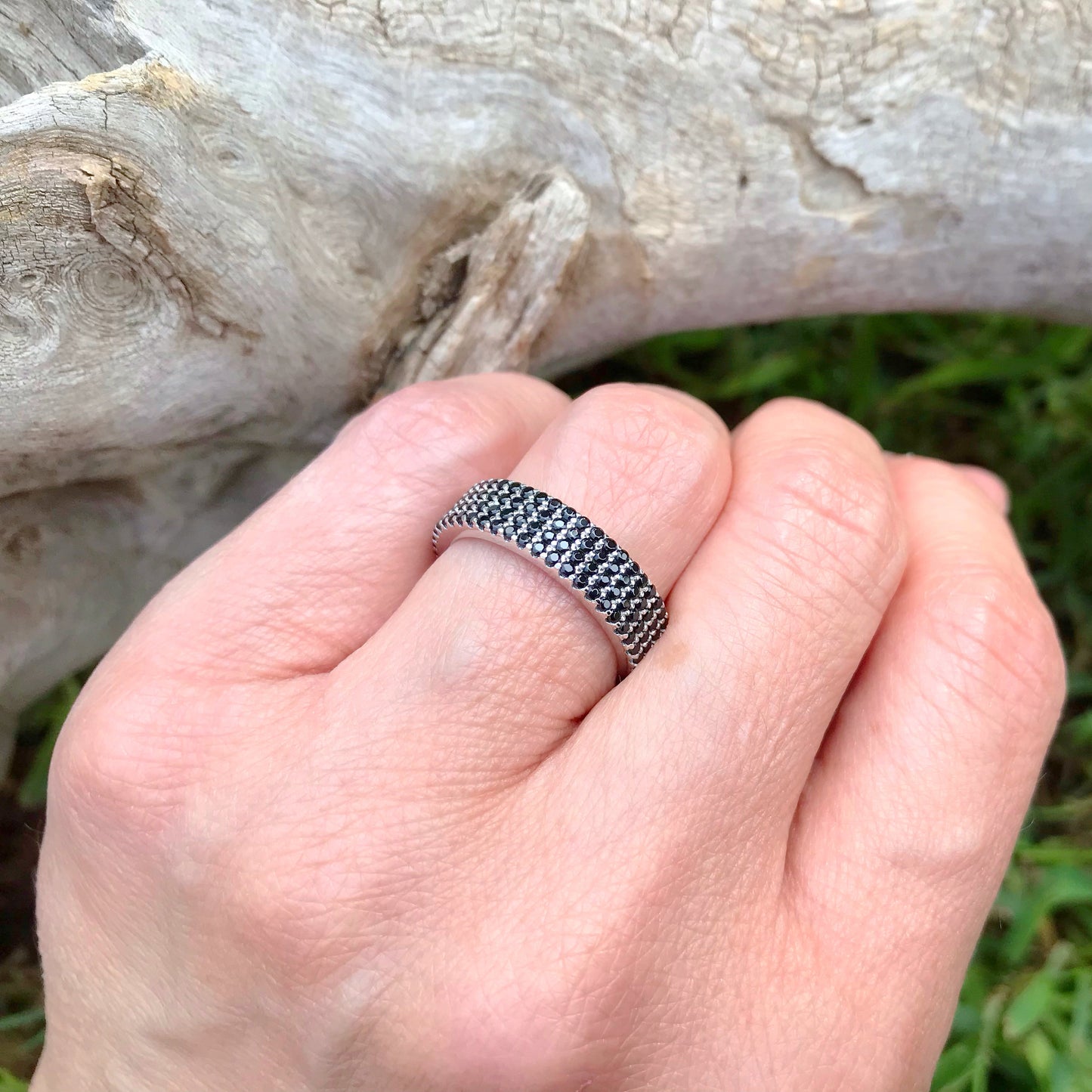 Sterling Silver Black Spinel wedding band Ring 7.5