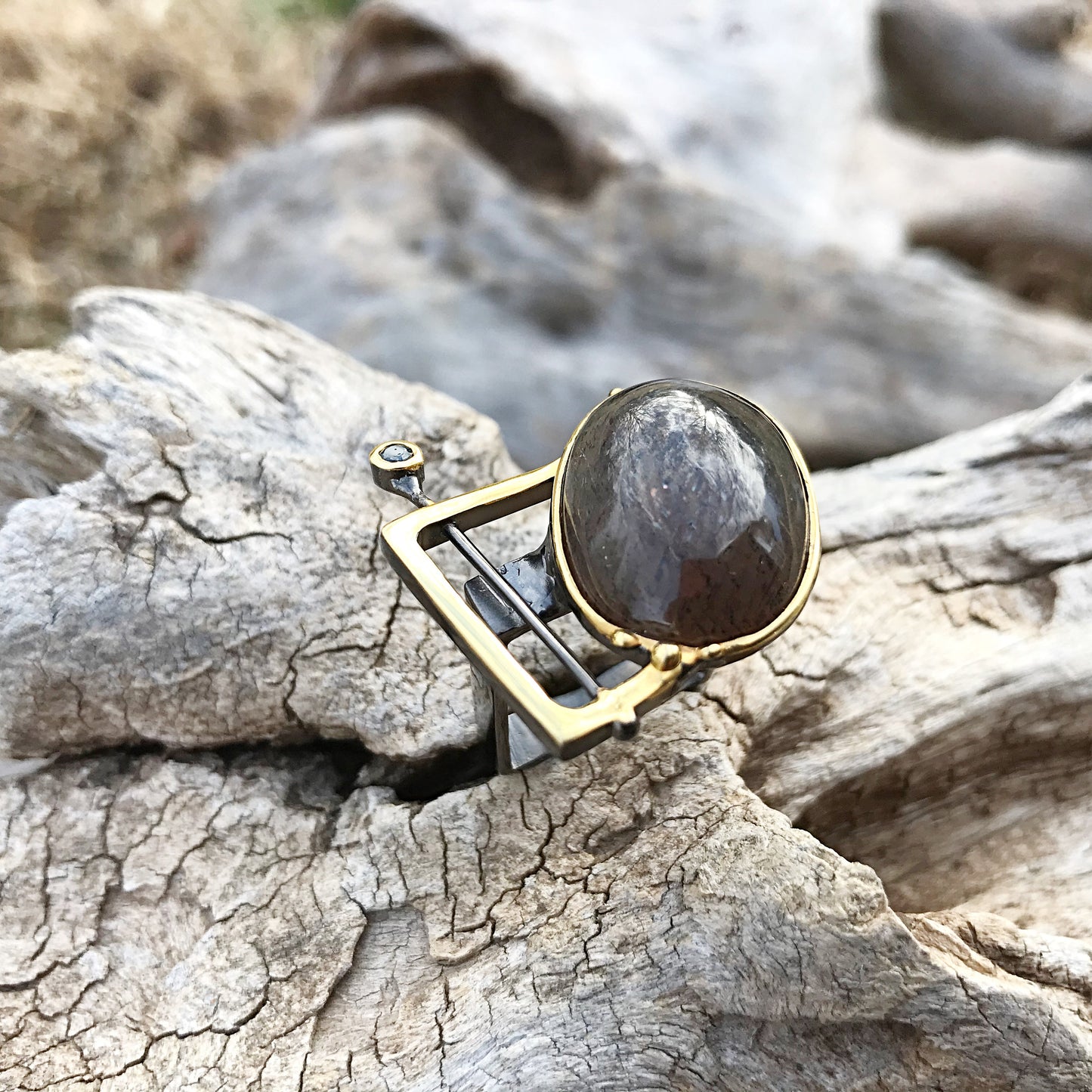 Sterling silver cat’s eye Sunstone sapphire modernist square ring 7-8