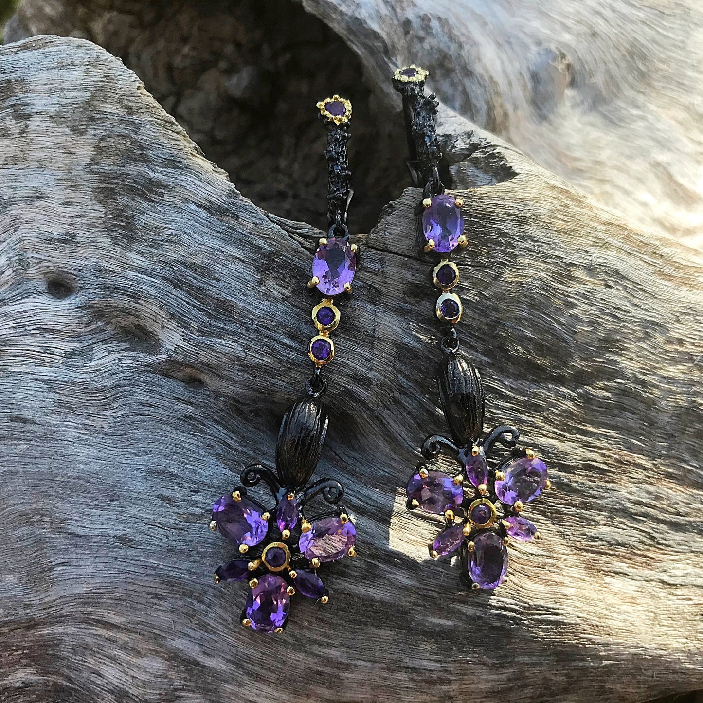 Sterling silver amethyst dangle earrings