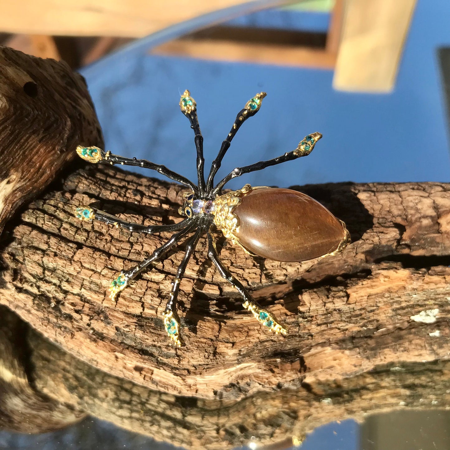 Sterling silver cat eye sunstone spider brooch pin