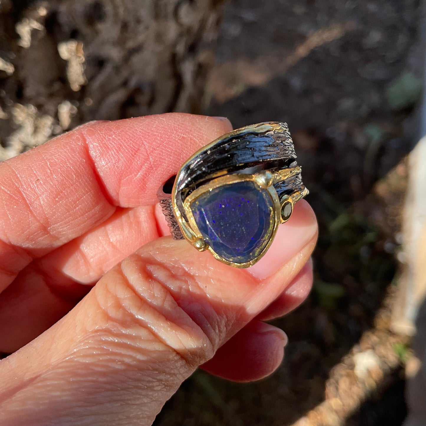 sterling silver natural Blue fire opal modern Etnika band ring 8