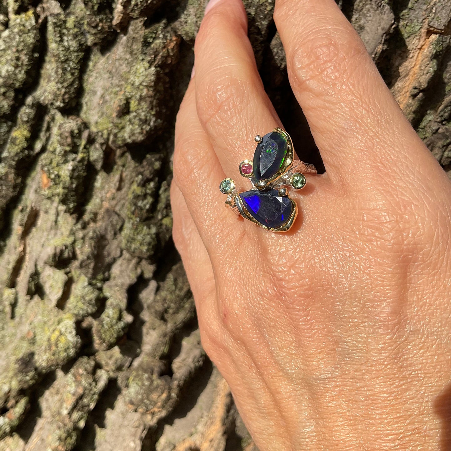 sterling silver mesmerizing natural Blue fire opal heirloom ring 7.5