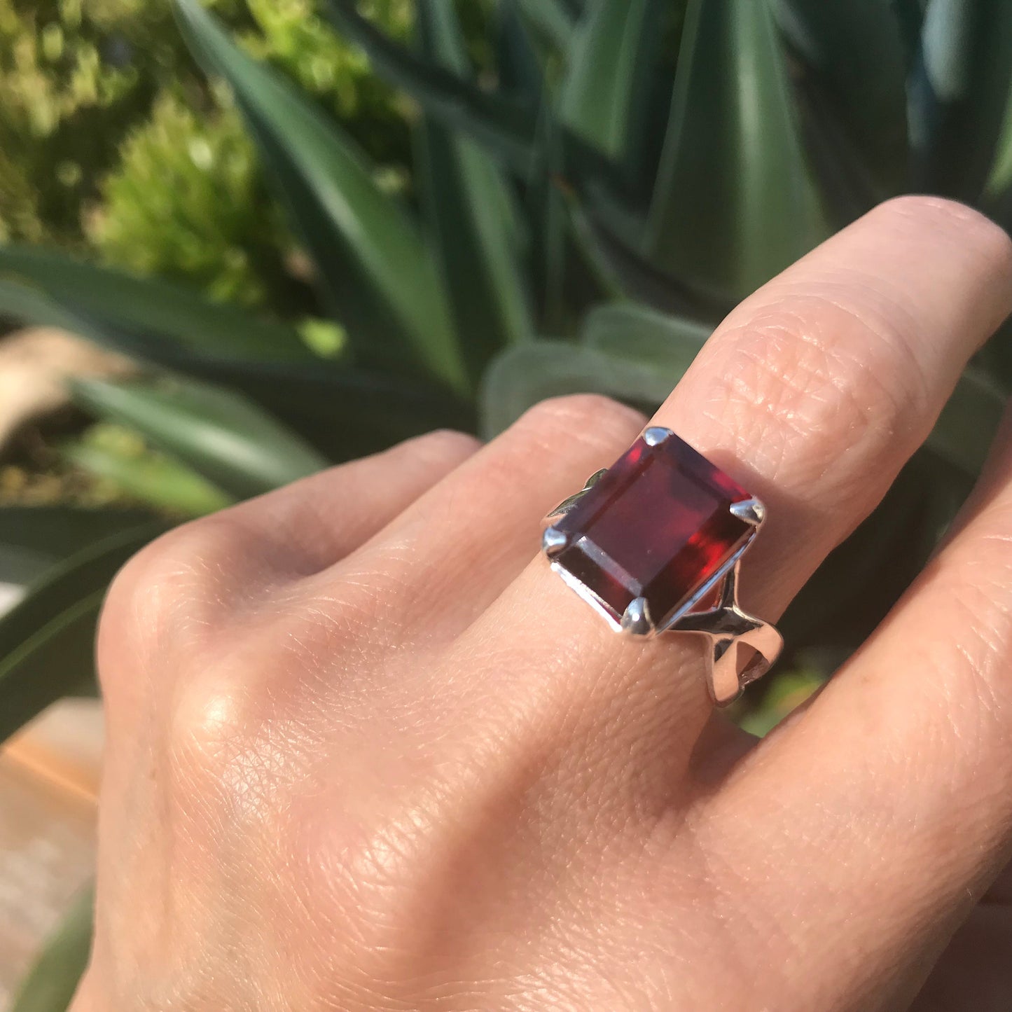 Sterling silver red hessonite ring 7.5