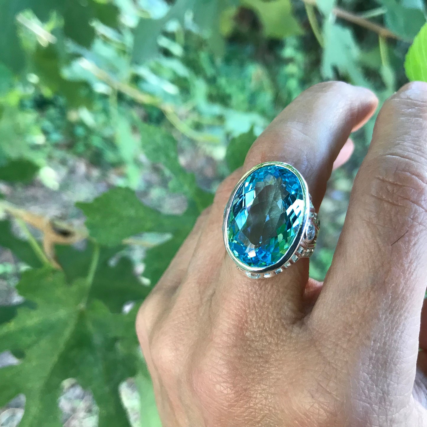 Sterling Silver blue topaz modernist ring 7.5