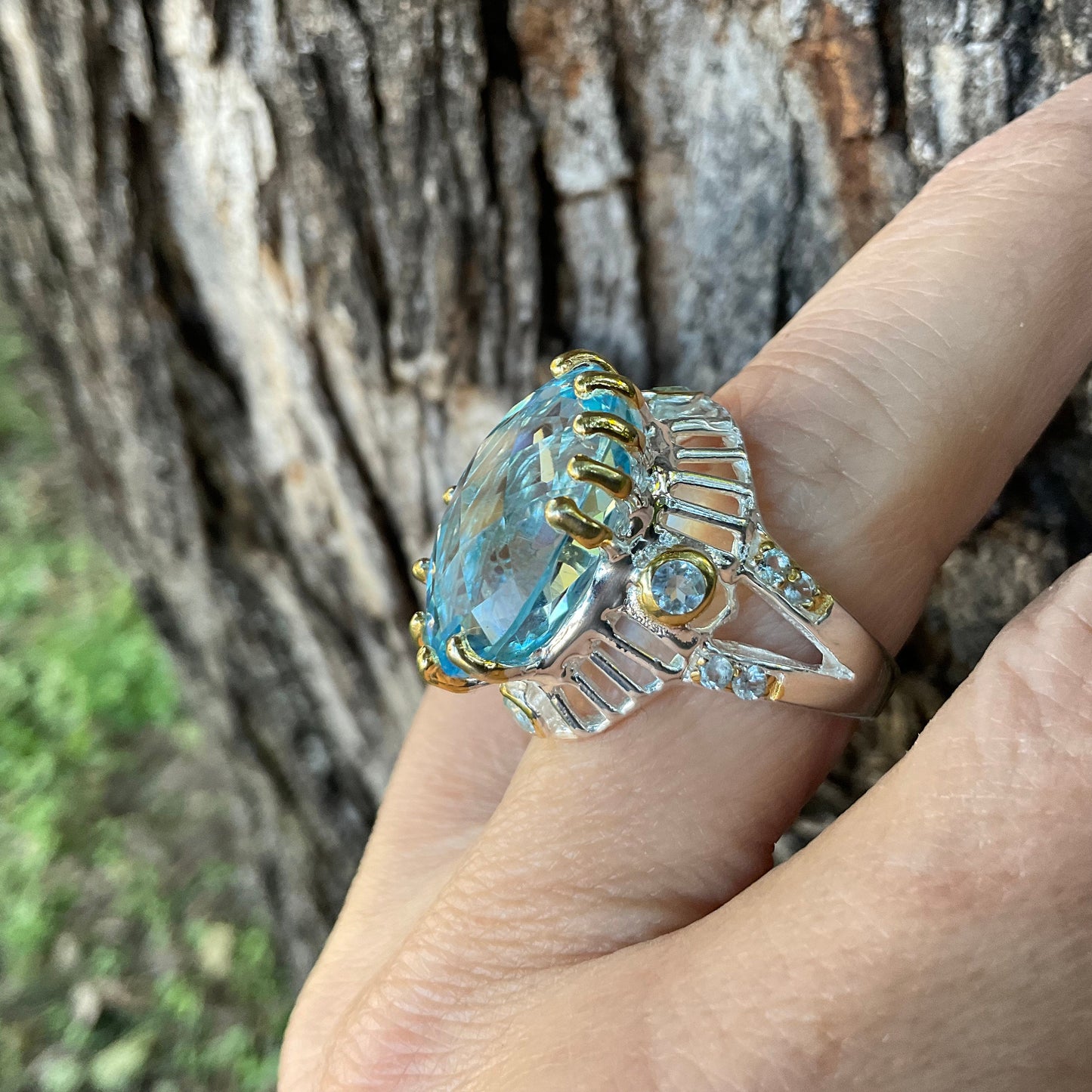 Sterling Silver blue topaz crown ring 7.5
