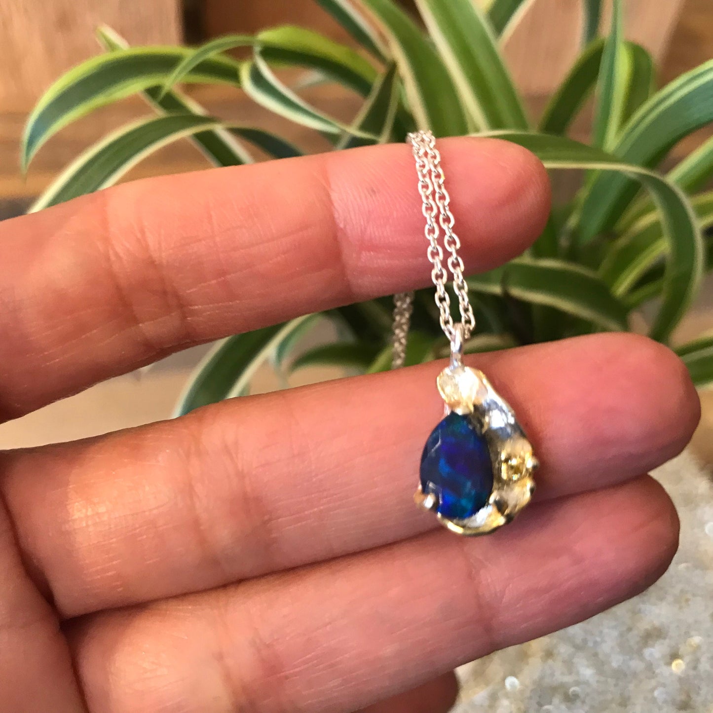 Sterling silver Blue fire opal pendant necklace 18”