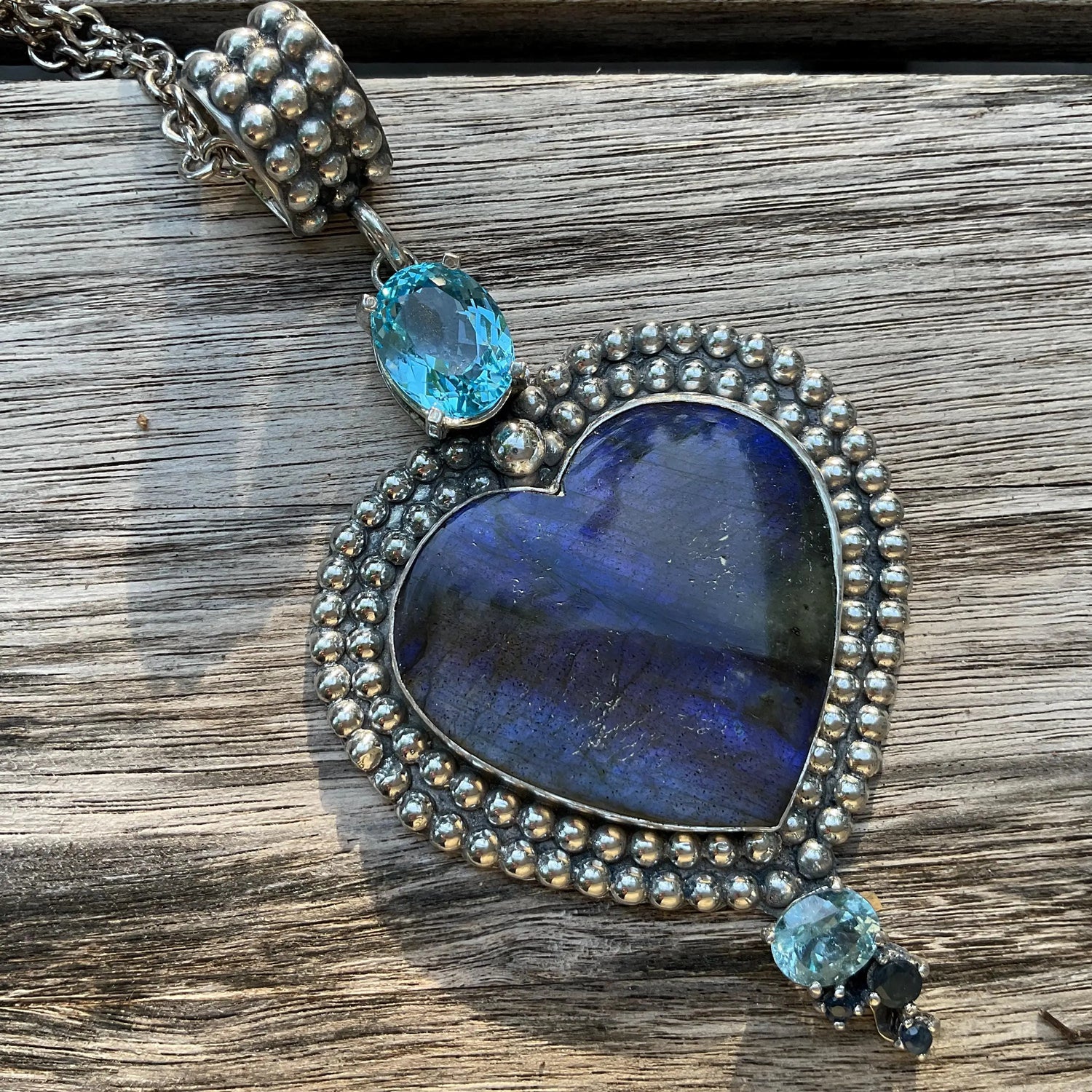 Pendant Colors Of Etnika