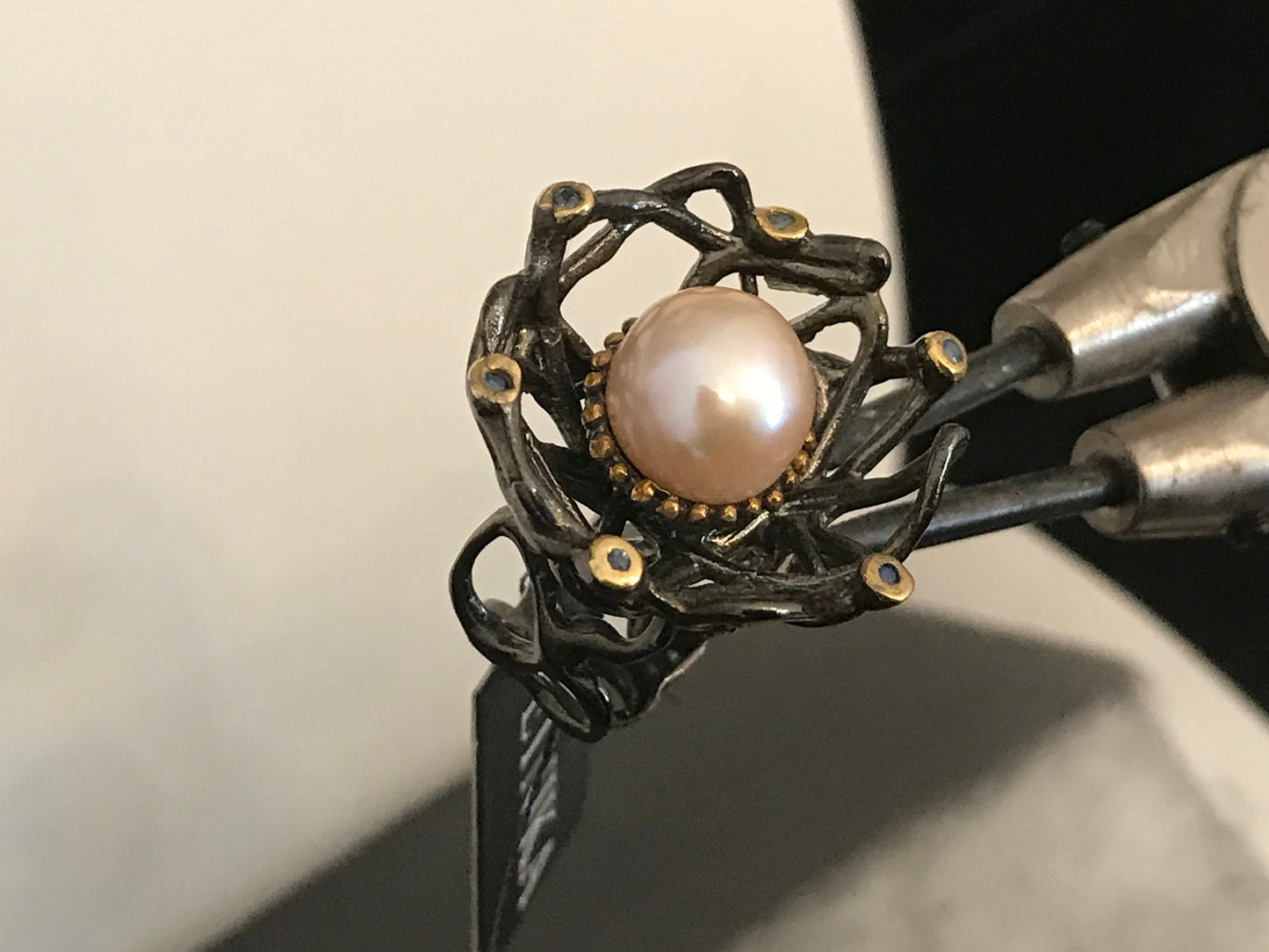Sterling Silver Blush Pink Pearl Flower Ring - Size 7