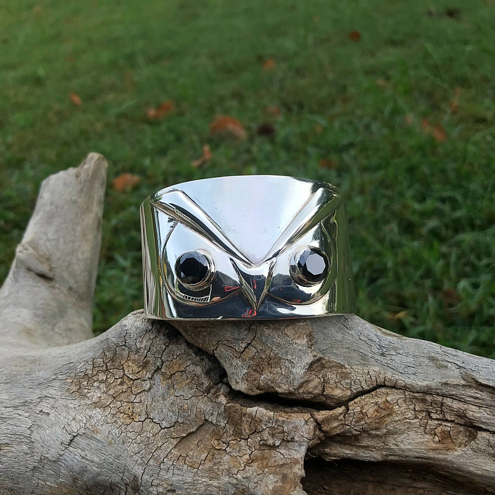 sterling silver Repousse owl wide  bracelet artisan cuff Colors Of Etnika