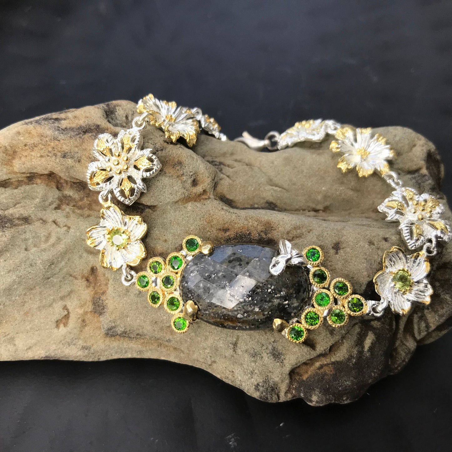 Sterling Silver Peridot rutiled Quartz  bracelet Colors Of Etnika