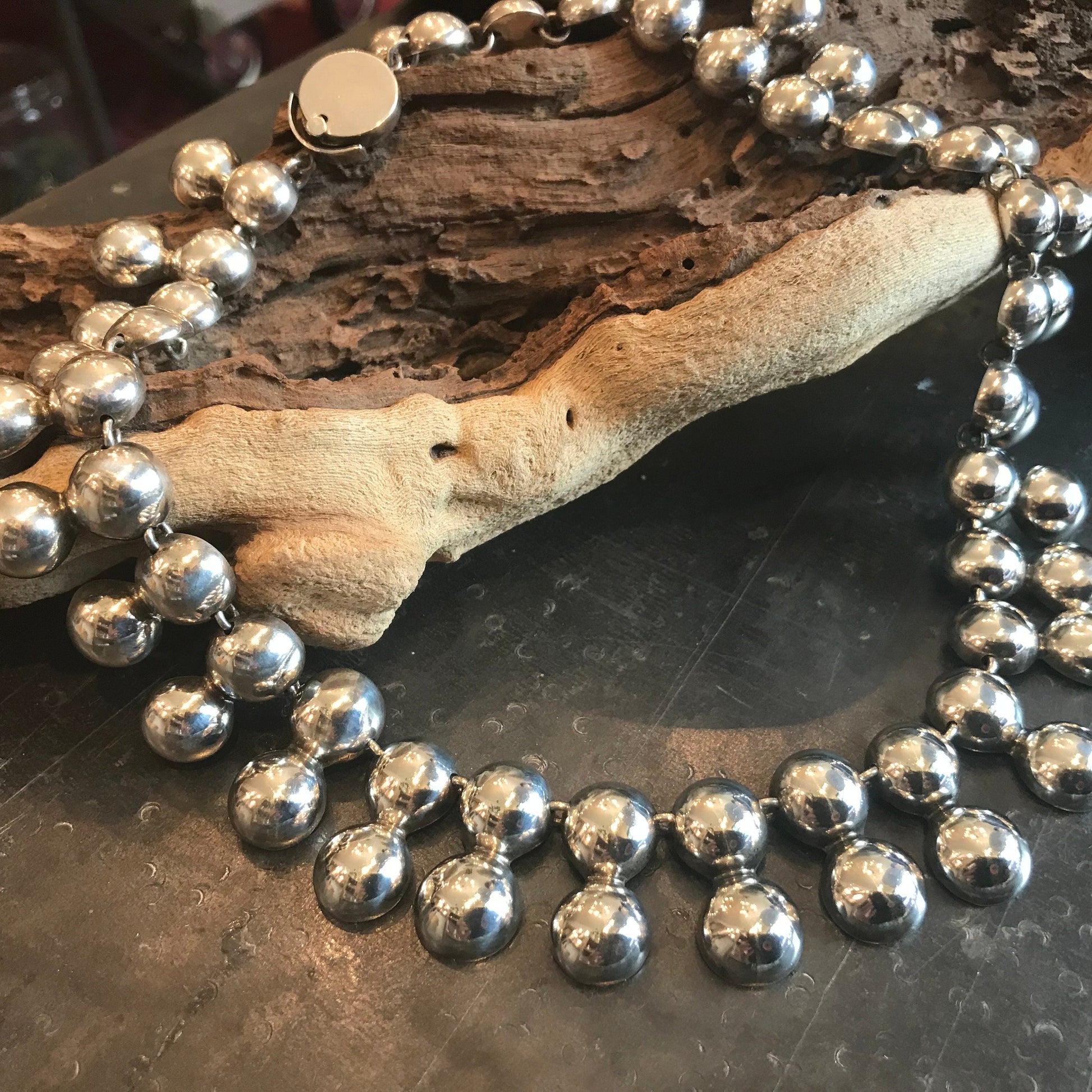 Sterling silver Repousse Ball bead Modernist Vintage necklace Colors Of Etnika