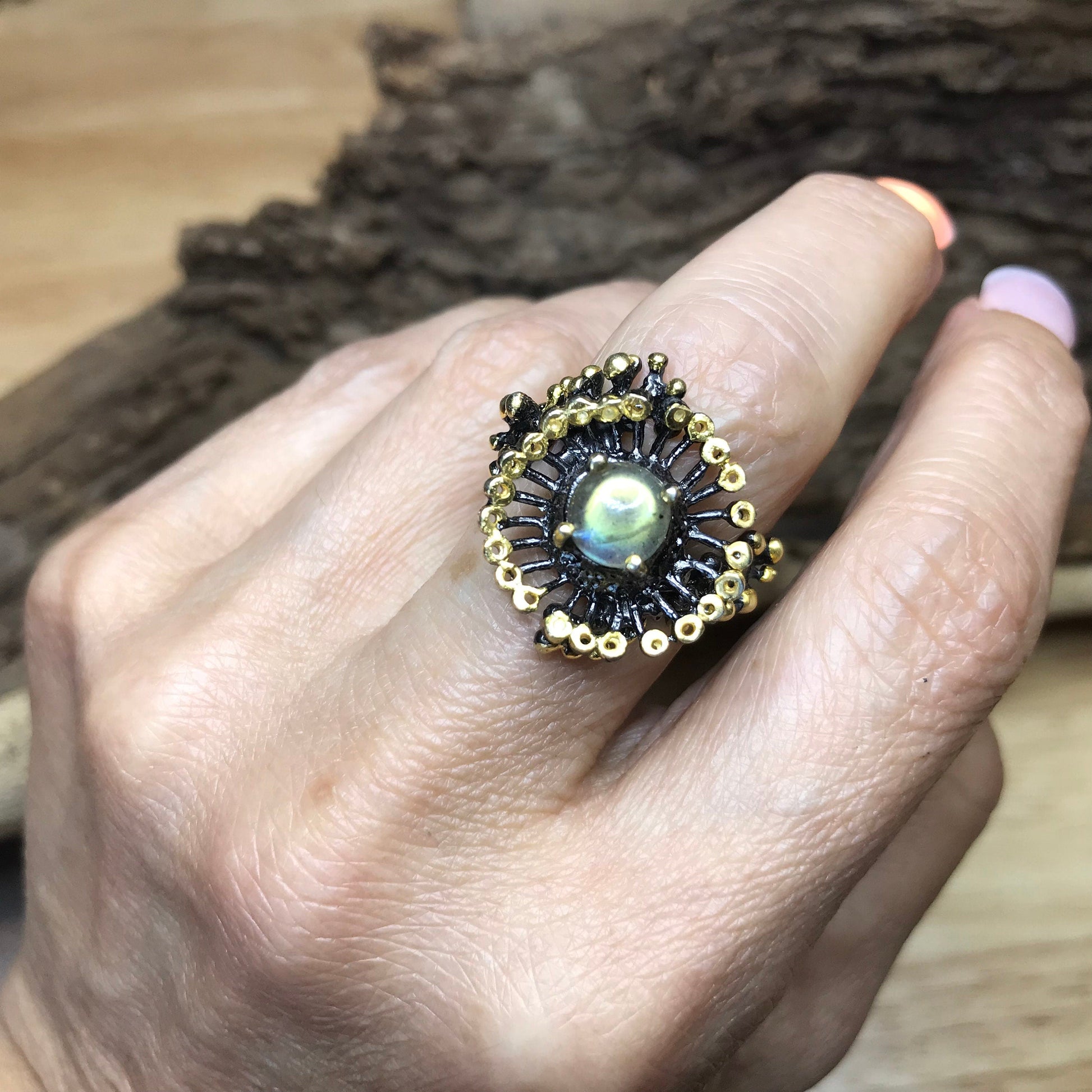 sterling silver abstract brutalist  Labradorite Ring 6.5 Colors Of Etnika
