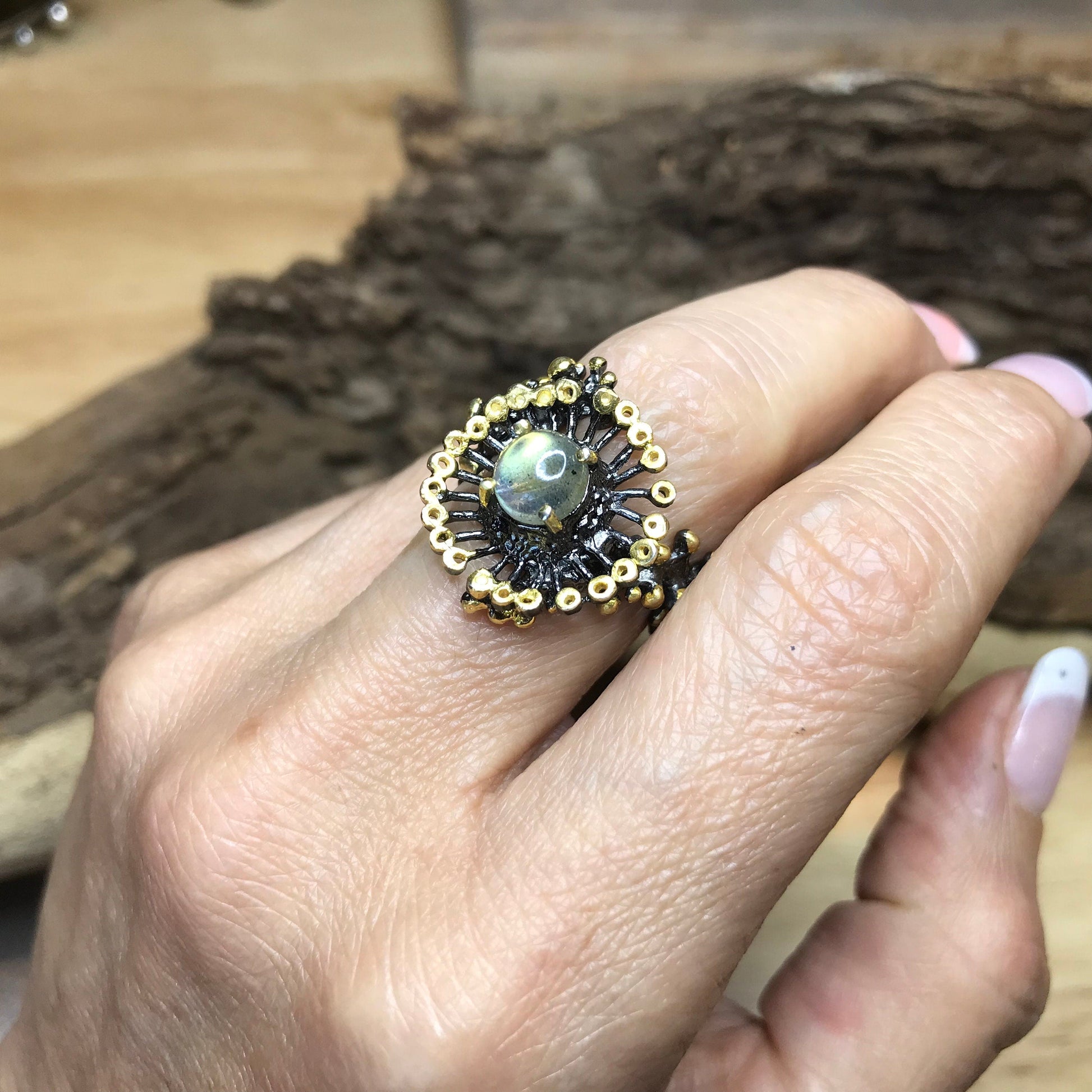 sterling silver abstract brutalist  Labradorite Ring 6.5 Colors Of Etnika