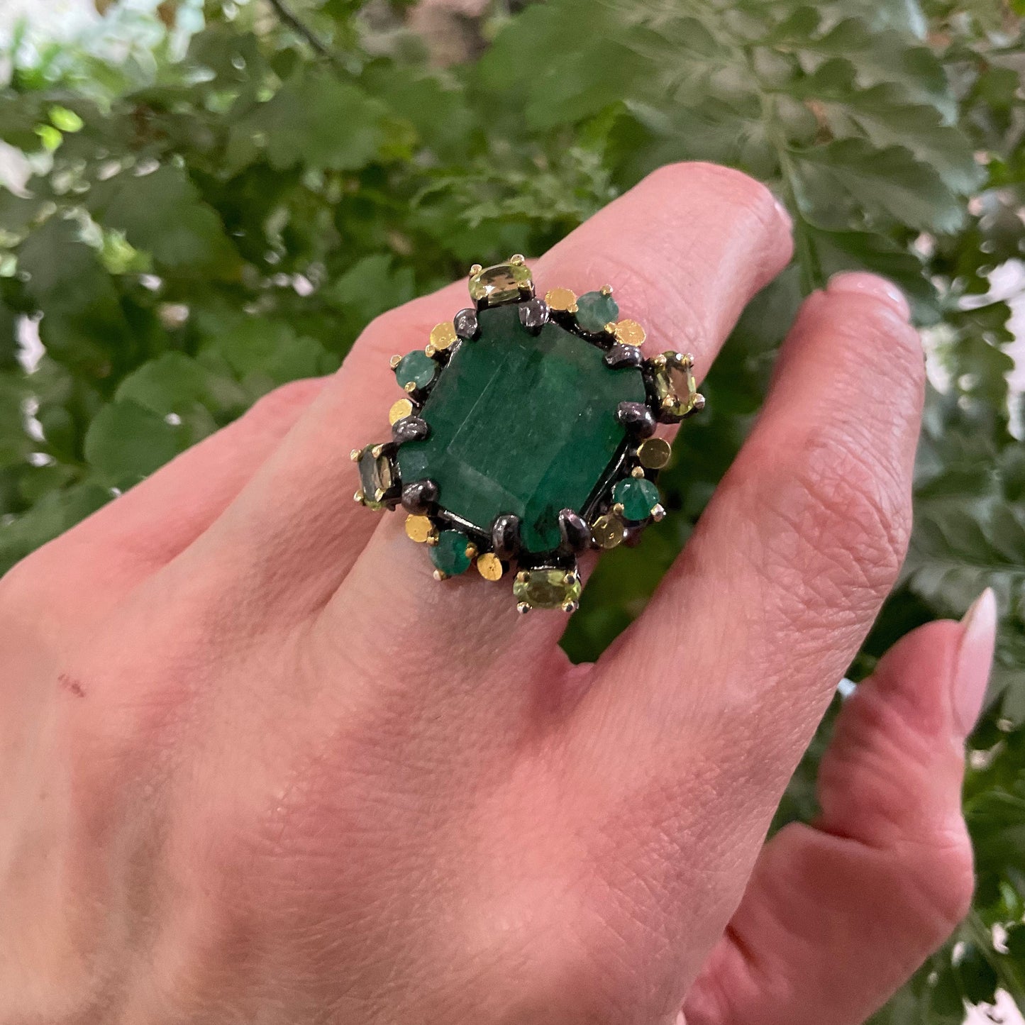 Sterling silver emerald green beryl peridot fancy ring 9