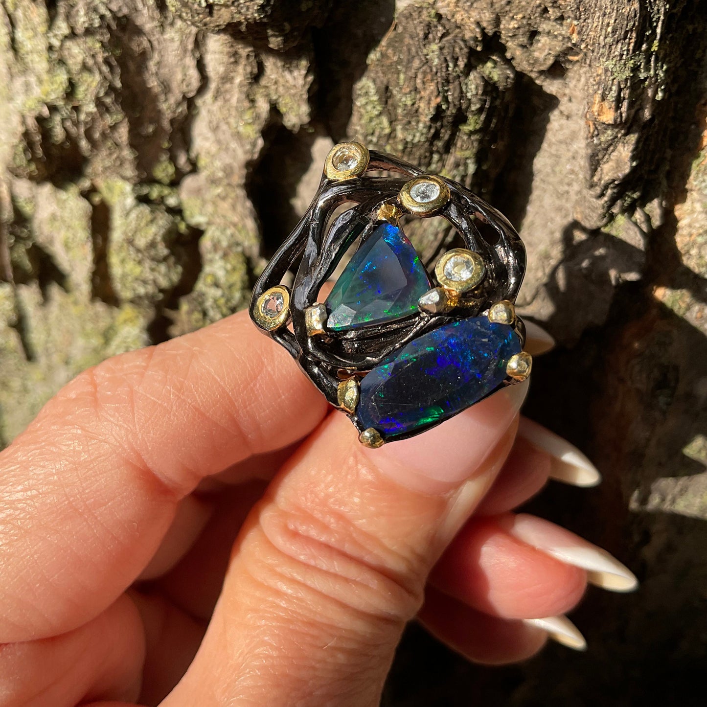 sterling silver mesmerizing  natural Blue  fire opal modernist ring 8.5