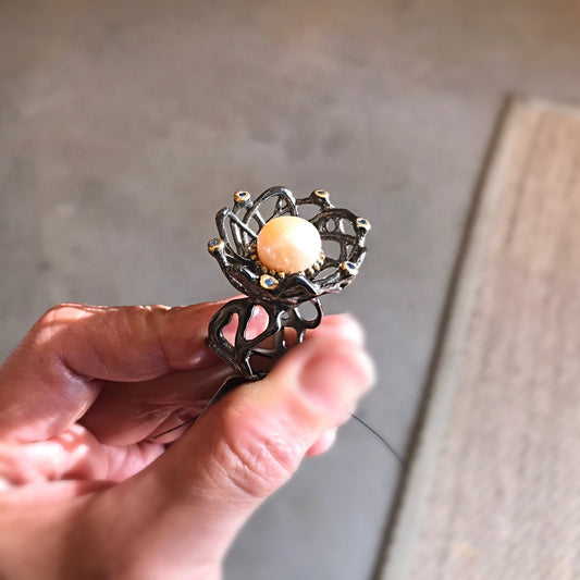 Sterling Silver Blush Pink Pearl Flower Ring - Size 7