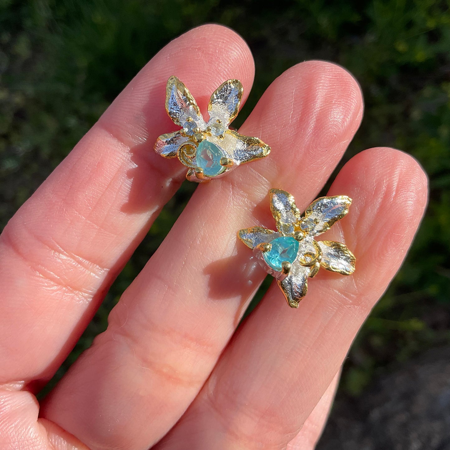 Sterling Silver Natural apatite flower art stud earrings