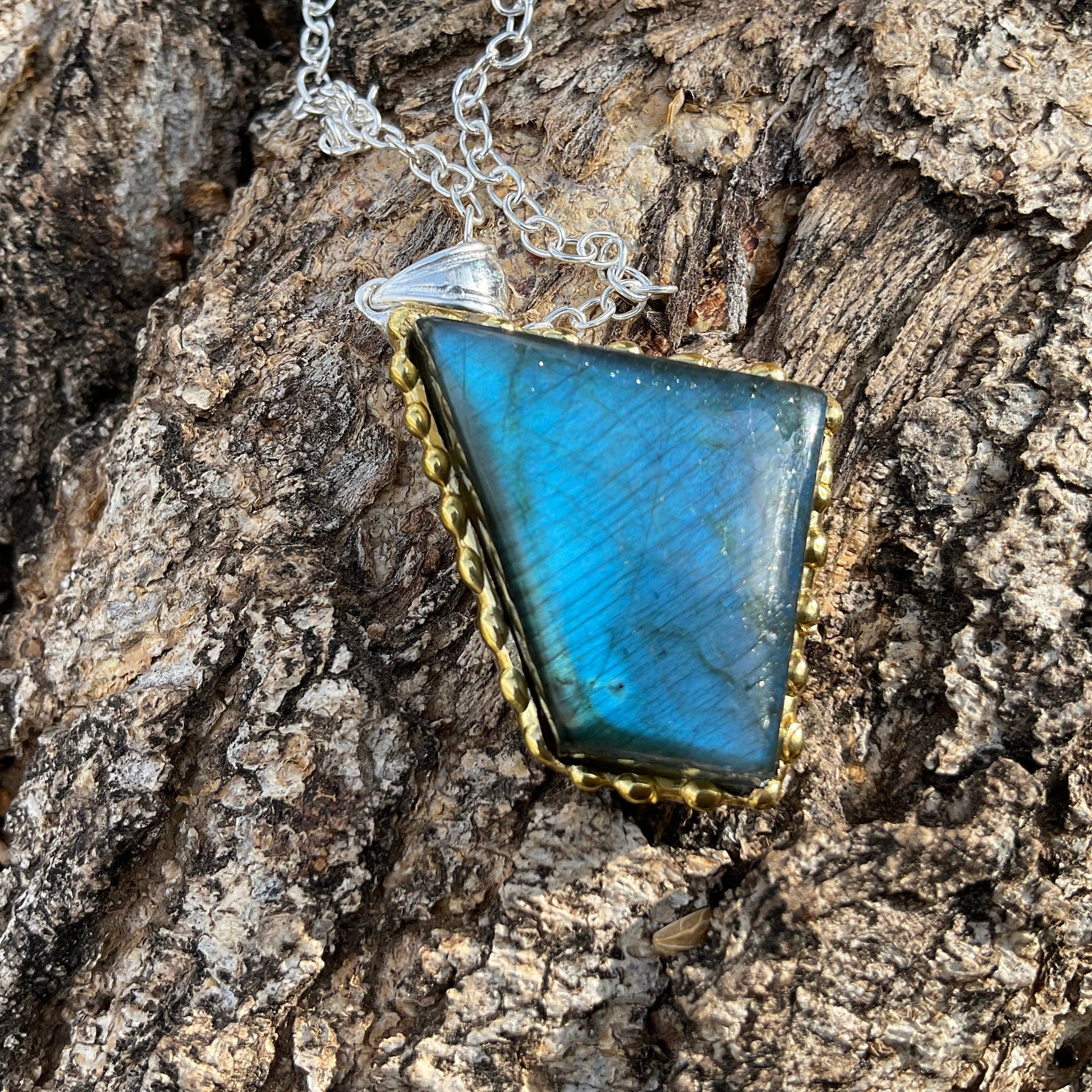 Sterling Silver Labradorite  Pendant Necklace Colors Of Etnika