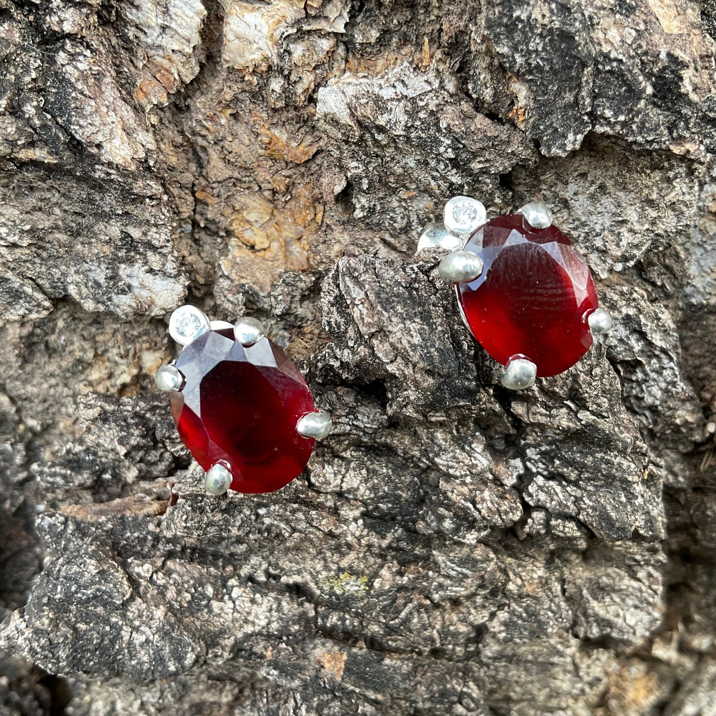 Sterling Silver exquisite red hessonite post earrings