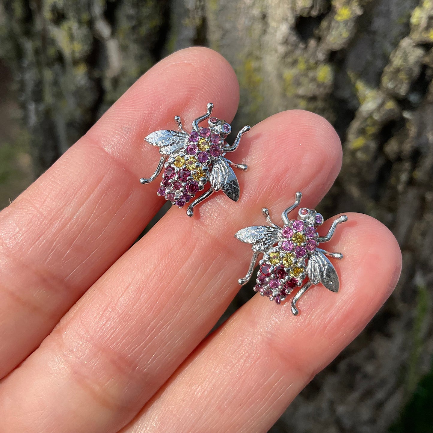 Sterling Silver bee Rhodolite sapphire post earrings