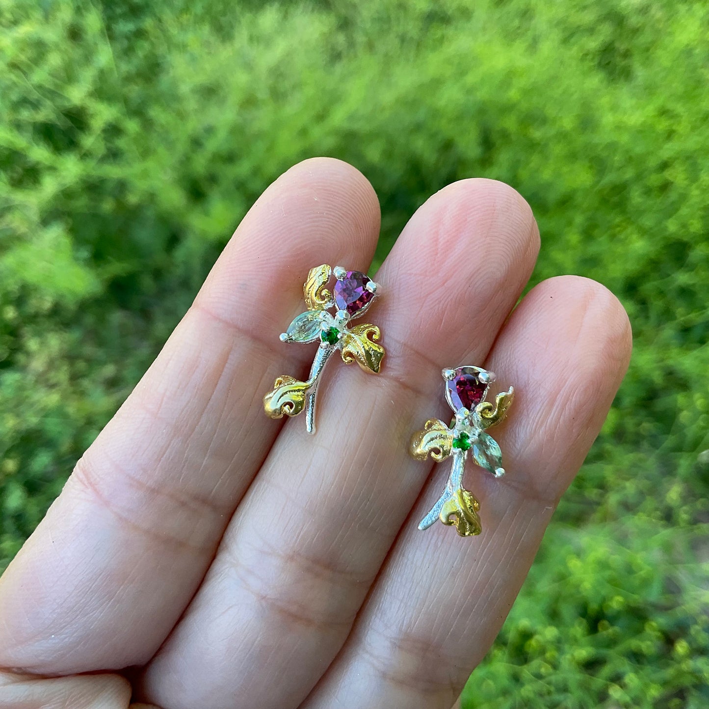 sterling Silver Rhodolite garnet tulip flower stud earrings