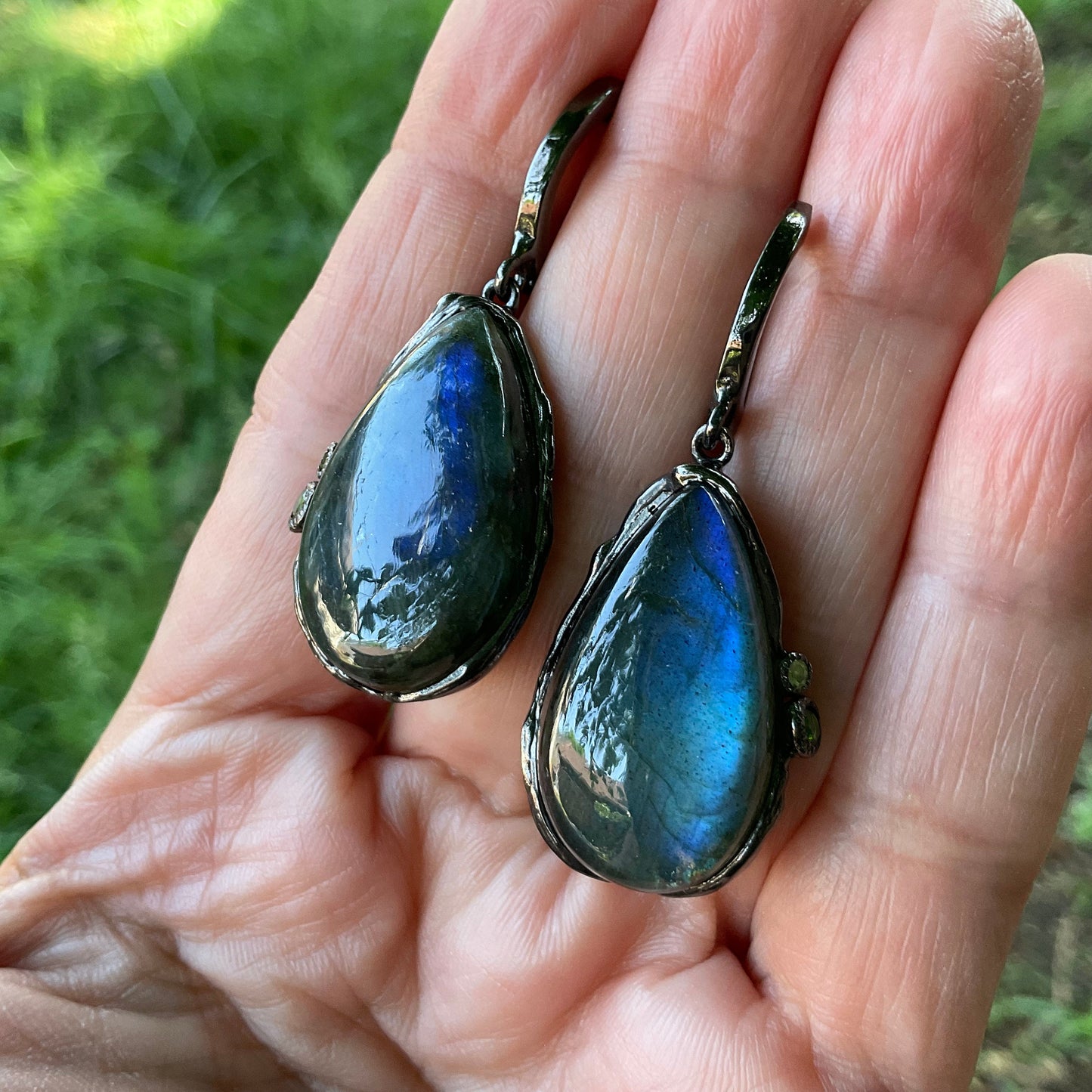 Sterling Silver labradorite dangle pear shape chrome diopside earrings