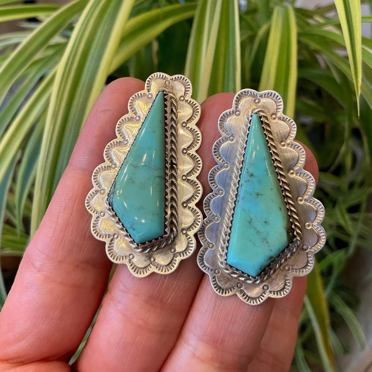 Sterling  Silver turquoise vintage statement western stud earrings