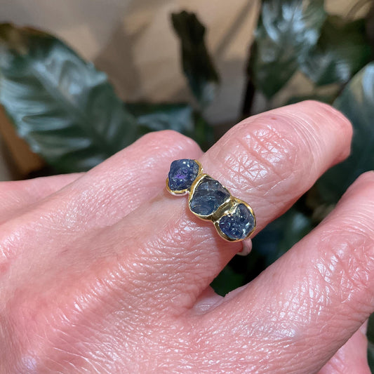 Sterling Silver rough blue sapphire dainty ring 8.5