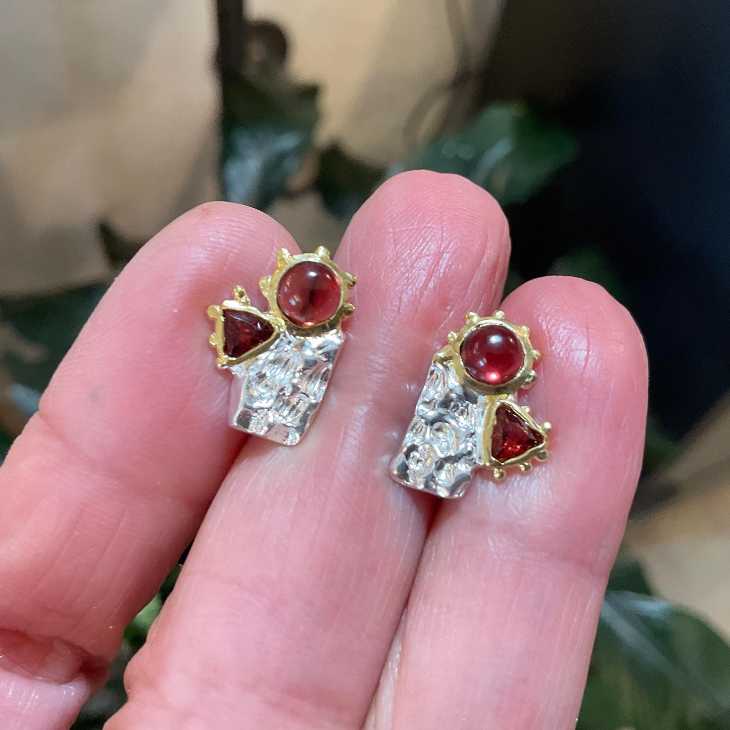 sterling Silver natural Red garnet stud earrings