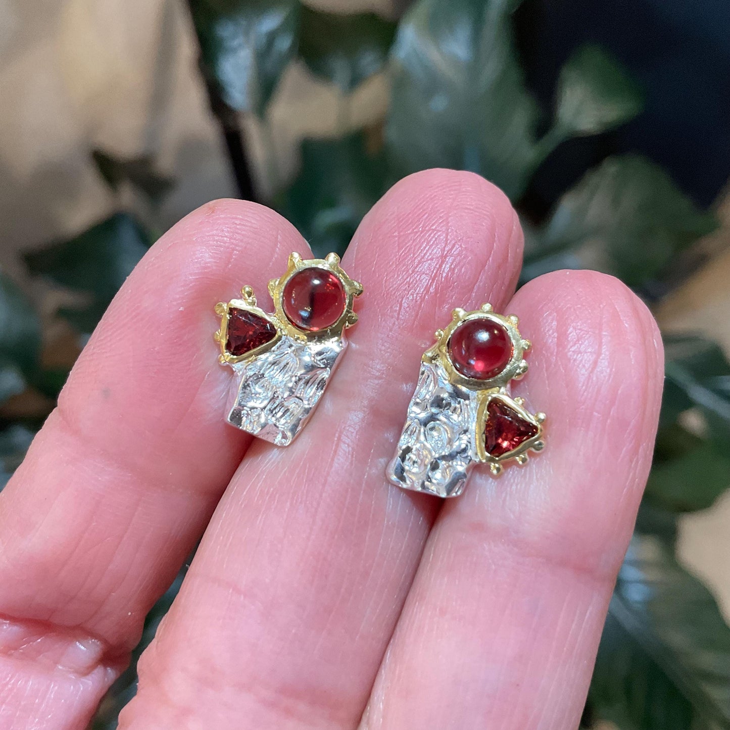 sterling Silver natural Red garnet stud earrings