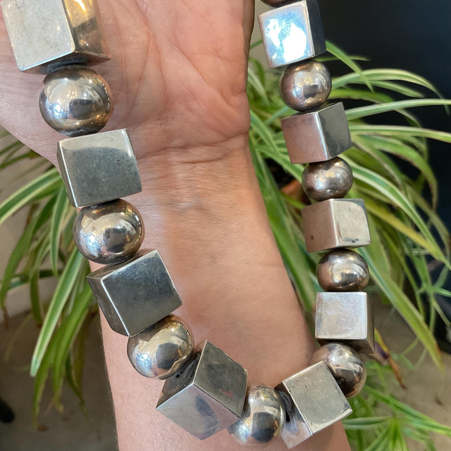 Sterling silver vintage pearl bench bead square statement necklace 20” long