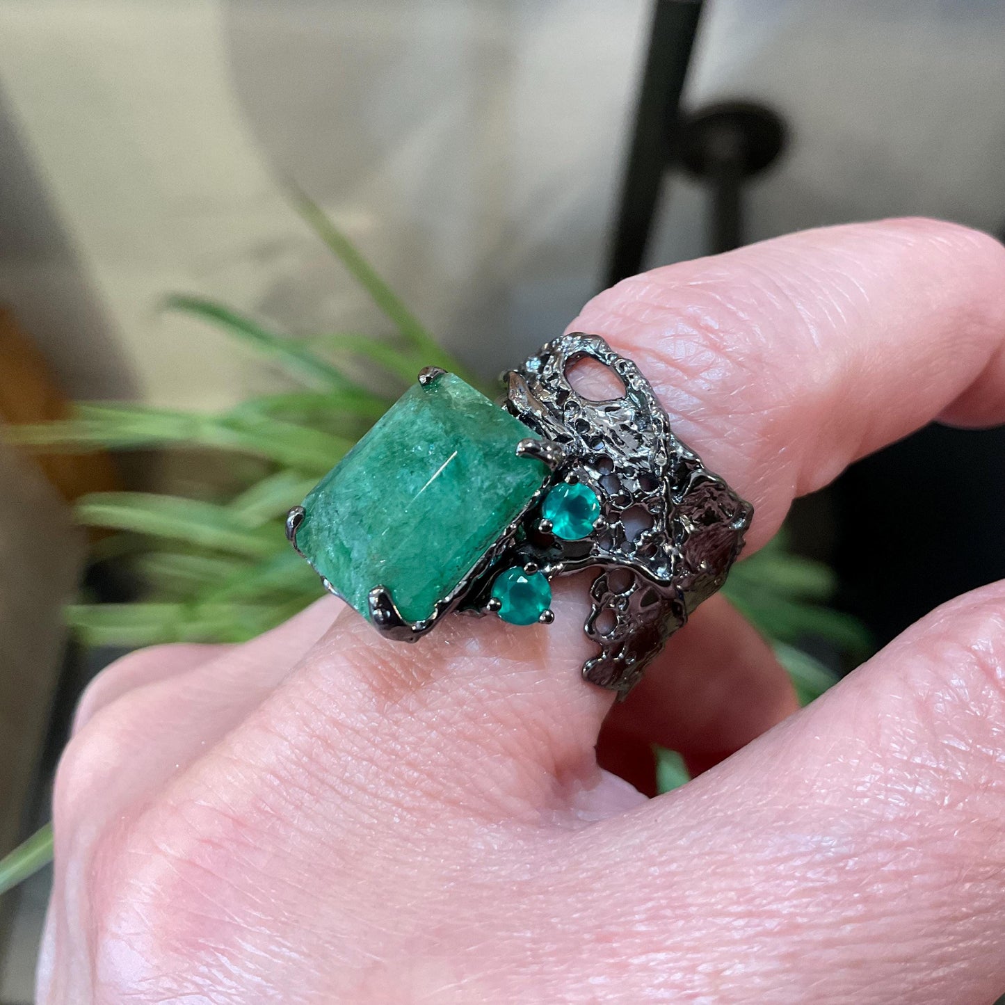 Sterling silver emerald cut green beryl band green onyx Etnika ring 6.5