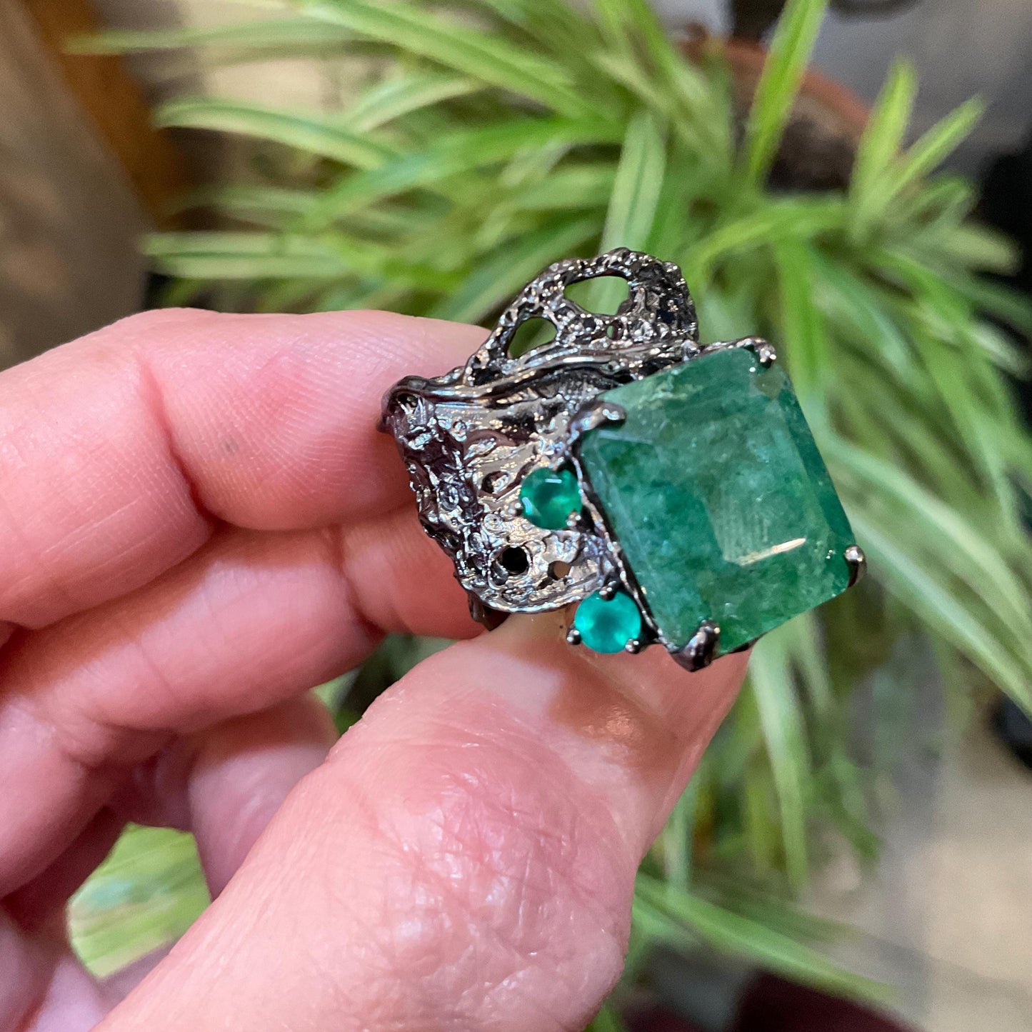 Sterling silver emerald cut green beryl band green onyx Etnika ring 6.5