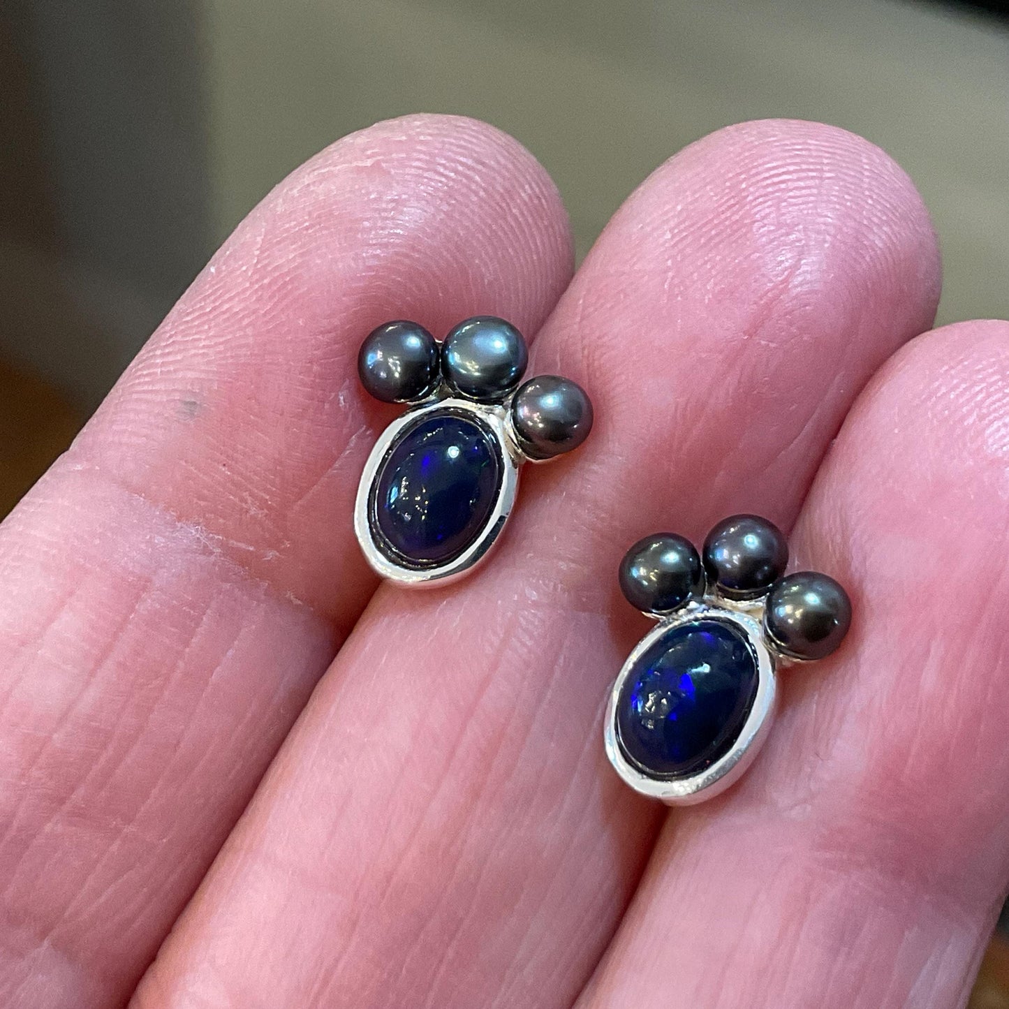 sterling silver rainbow natural opal black pearl Etnika Stud earrings