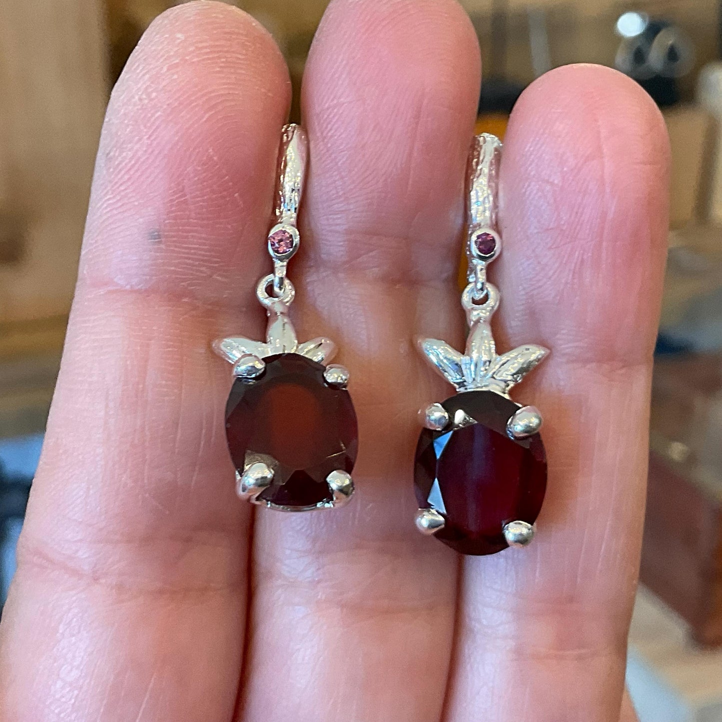 Sterling Silver Red garnet dangle Earrings