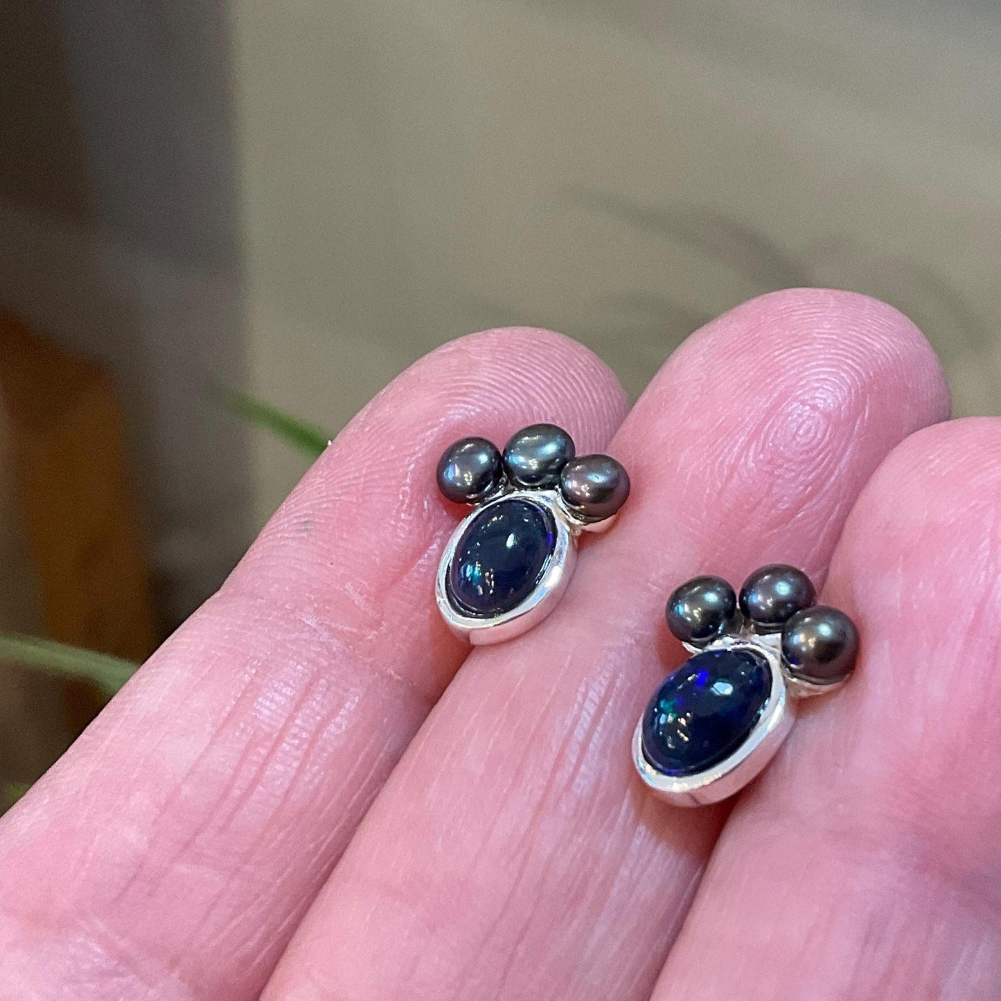 sterling silver rainbow natural opal black pearl Etnika Stud earrings