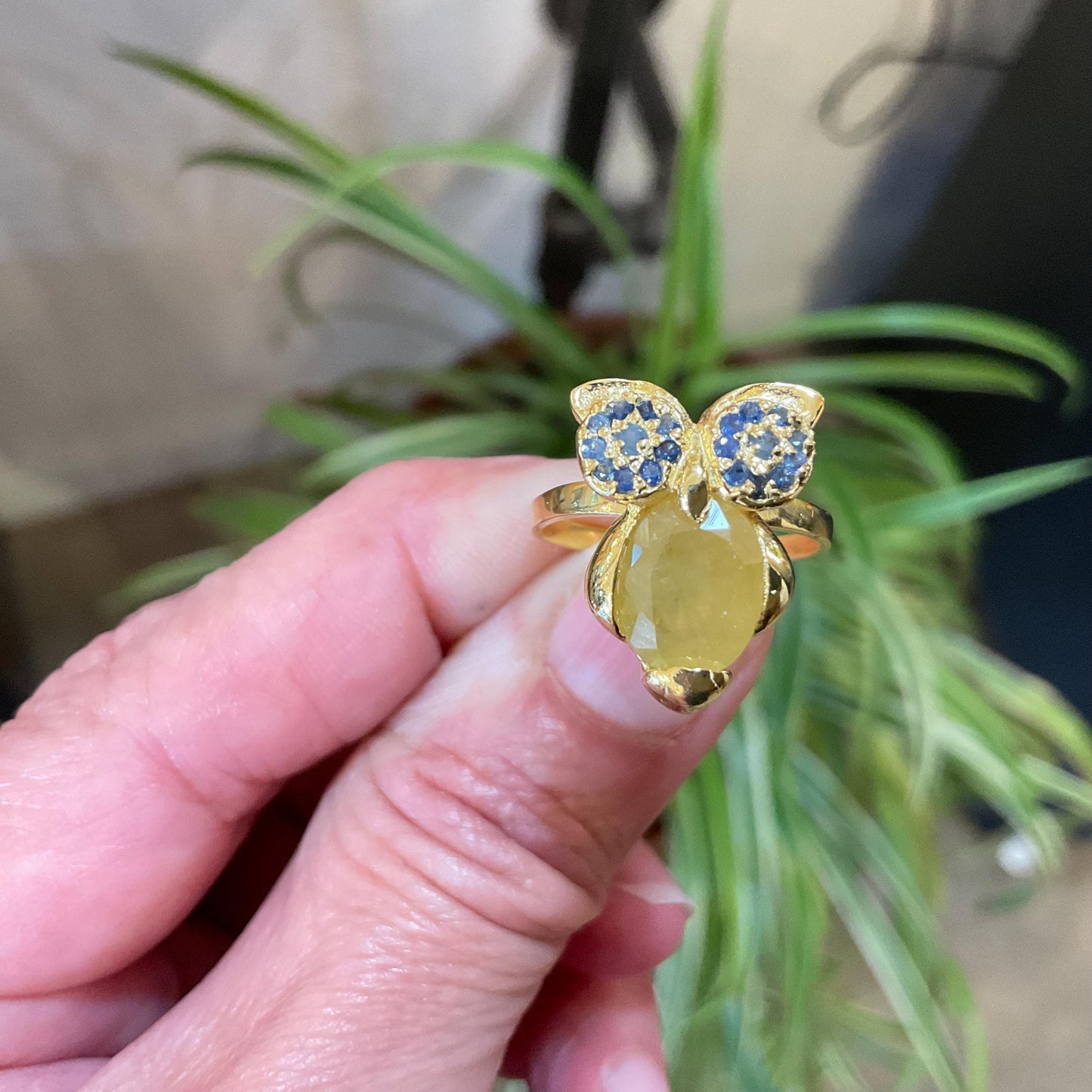 sterling silver statement handmade Owl sapphire yellow ring 7.5