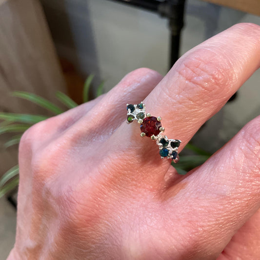 sterling silver red garnet black fire opal  ring 6.5