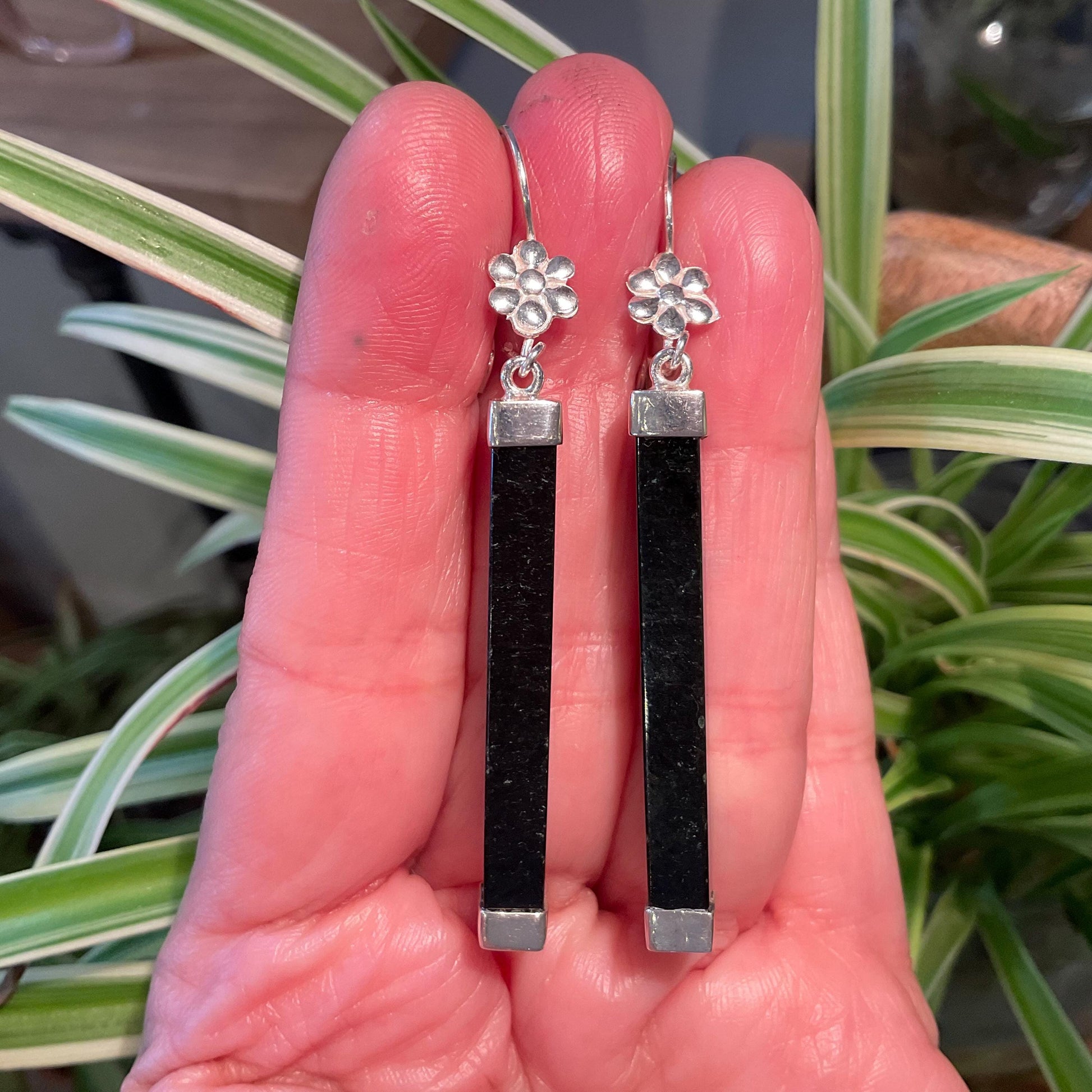 Sterling Silver natural Guatemalan jade black dangle Earrings Colors Of Etnika